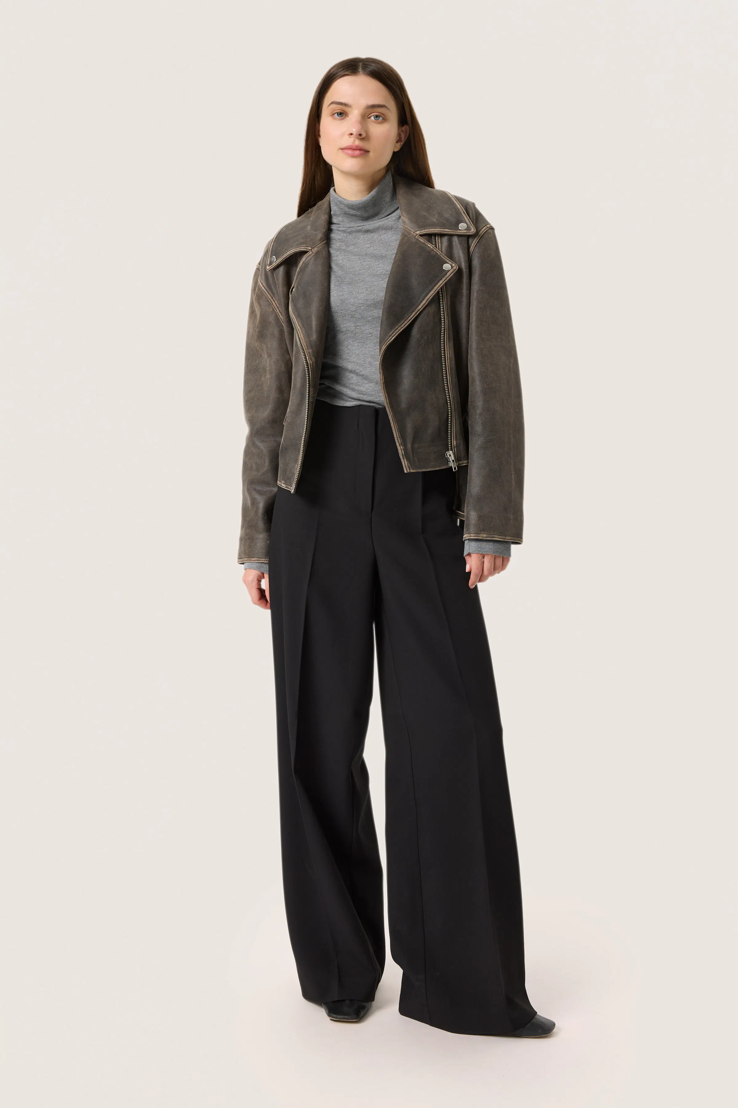 SLMaeve Leather jacket in black colour