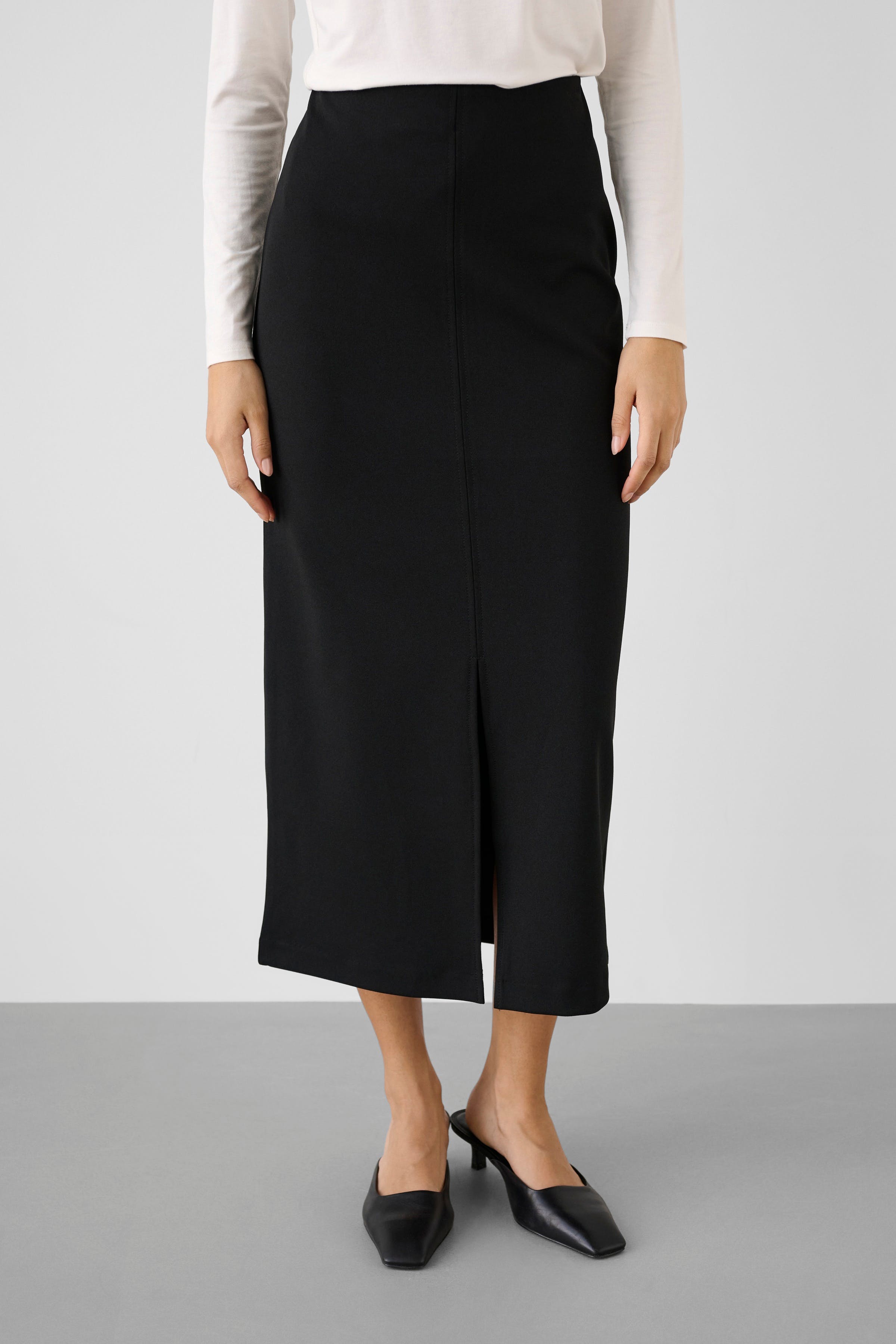 SLBea Rock LOOKBOOK FRONT 30408143-194008