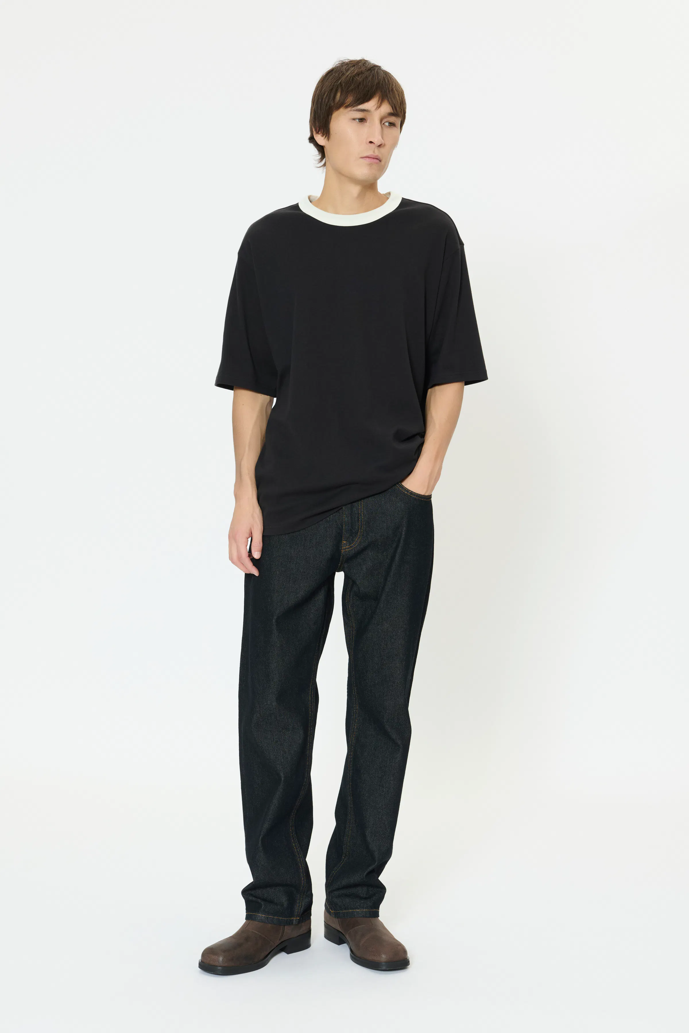MAhudson T-shirt LOOKBOOK FRONT 30208901-300275