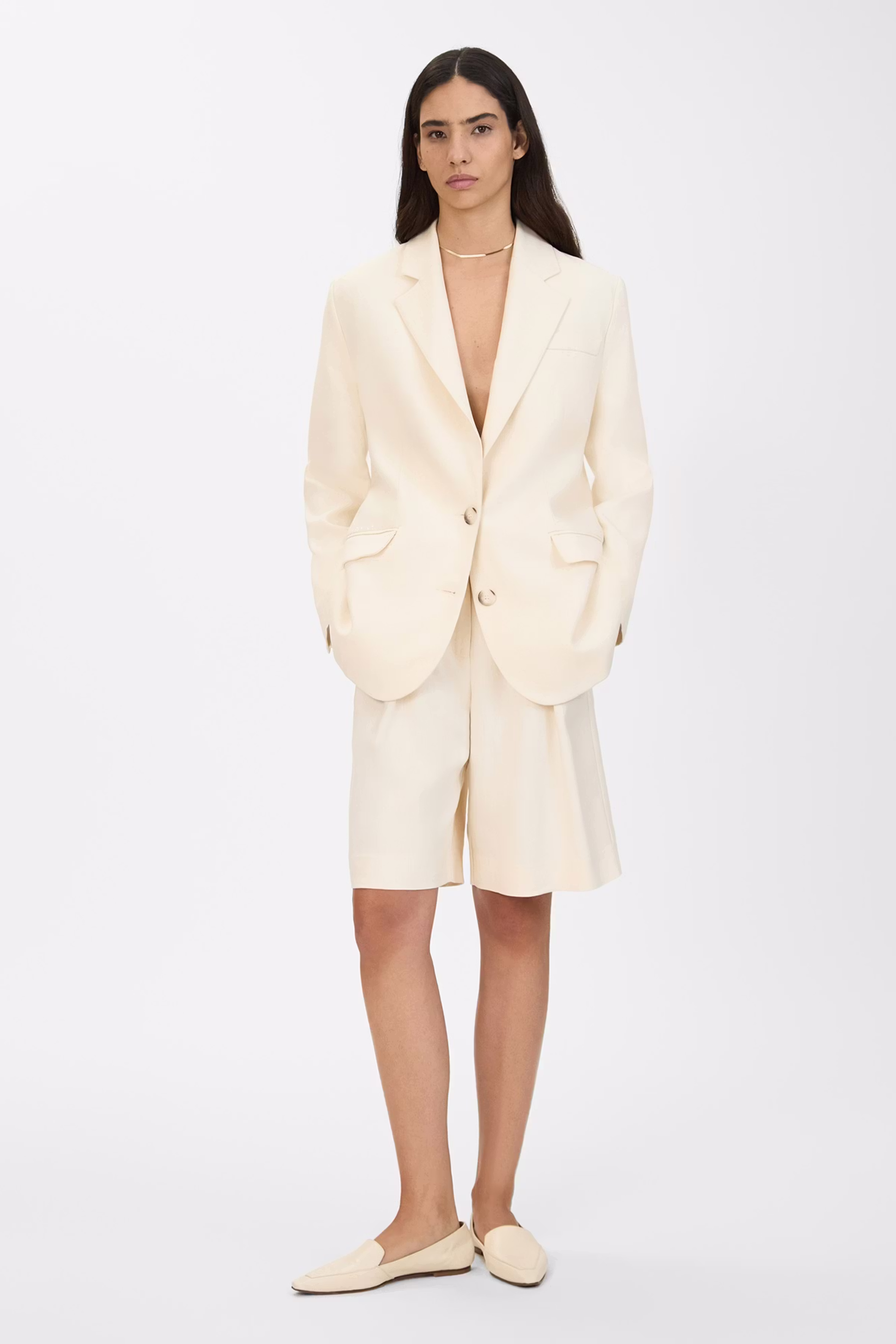 PEONY Shorts LOOKBOOK FRONT 30600514-WH014