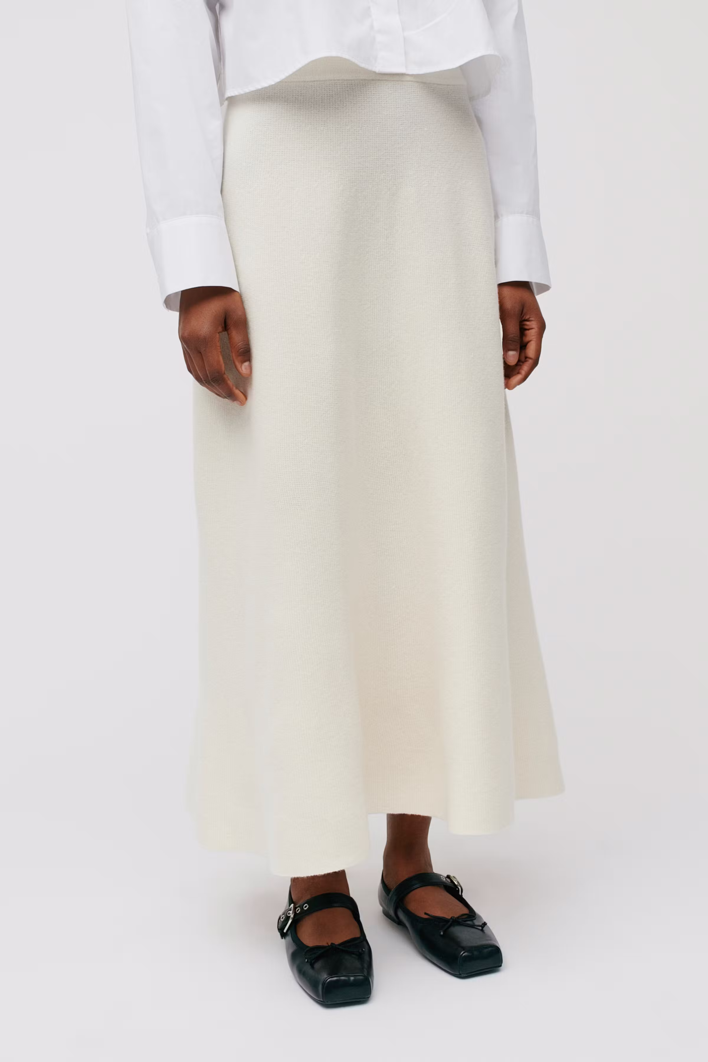 KAREEN Pullover LOOKBOOK FRONT 30600379-WH020