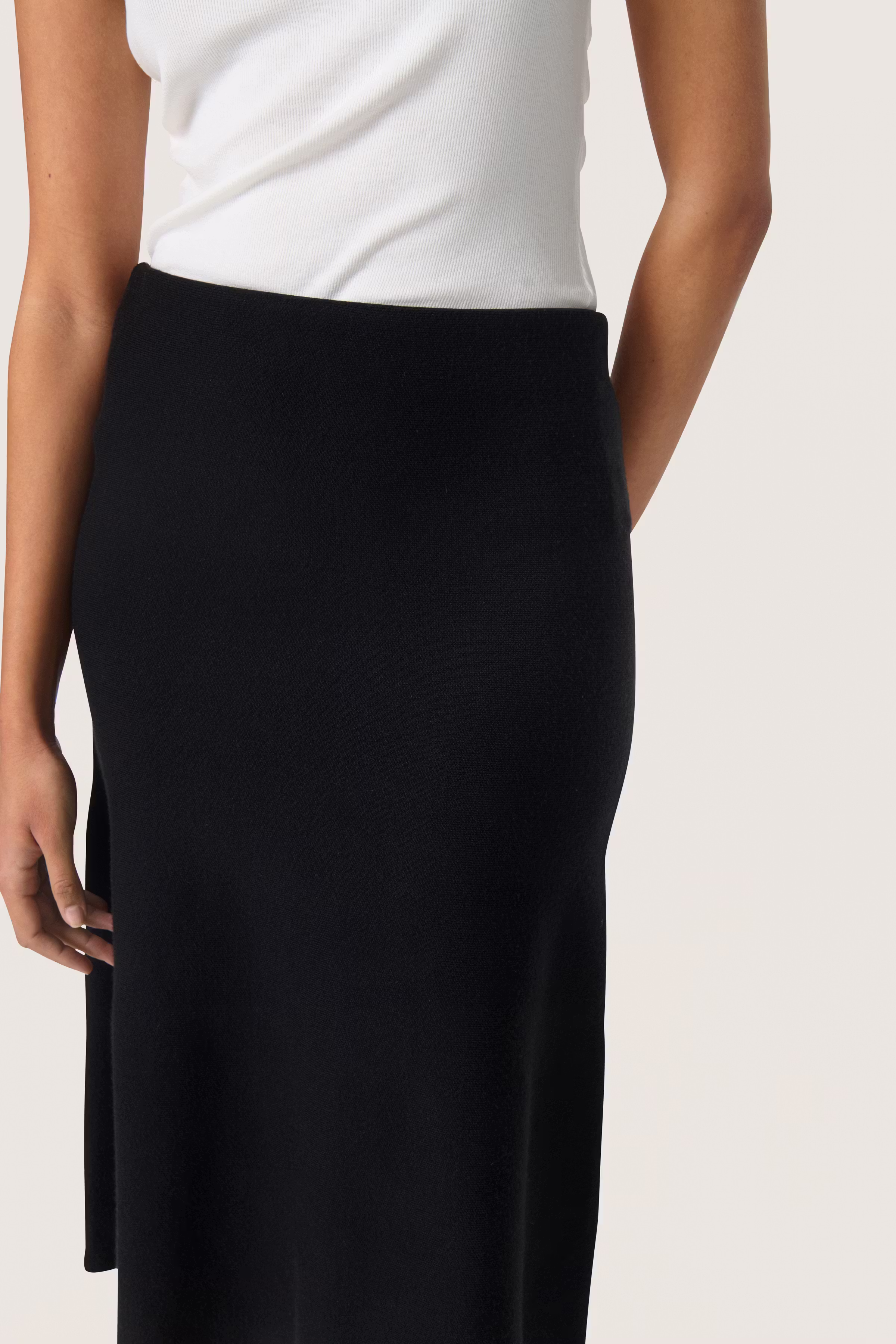 SLSpina Rock LOOKBOOK DETAIL 30408148-194008