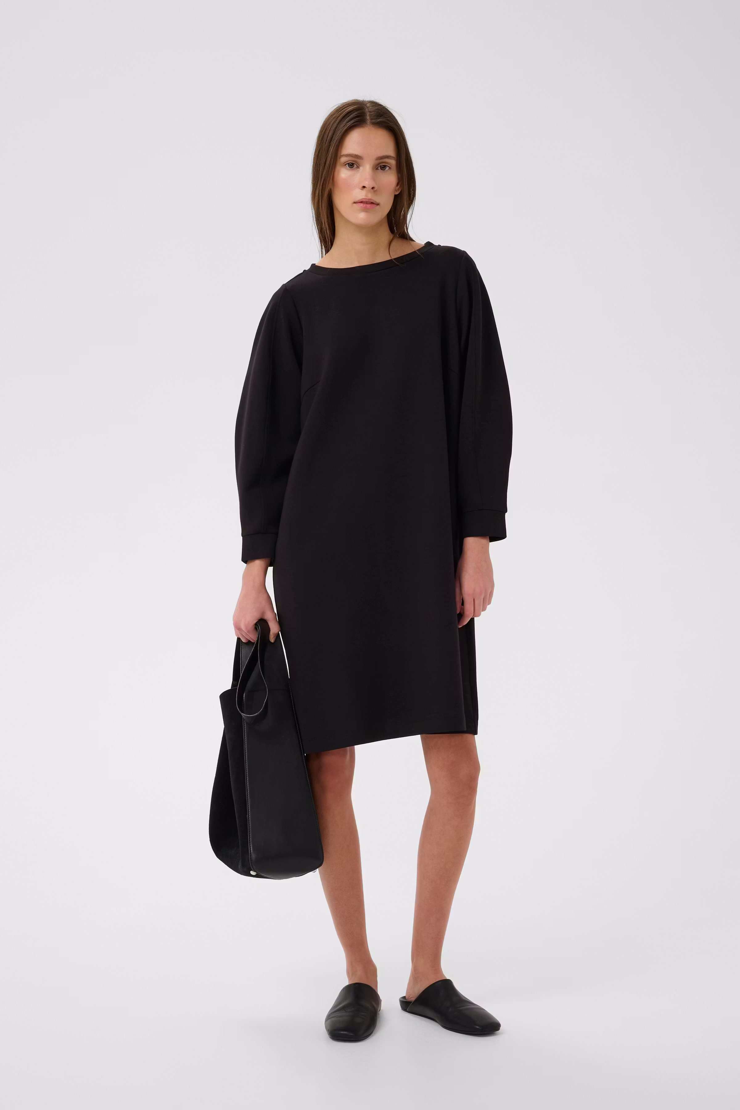 SIMIIW Vincent Kjole LOOKBOOK FRONT 30112434-194008