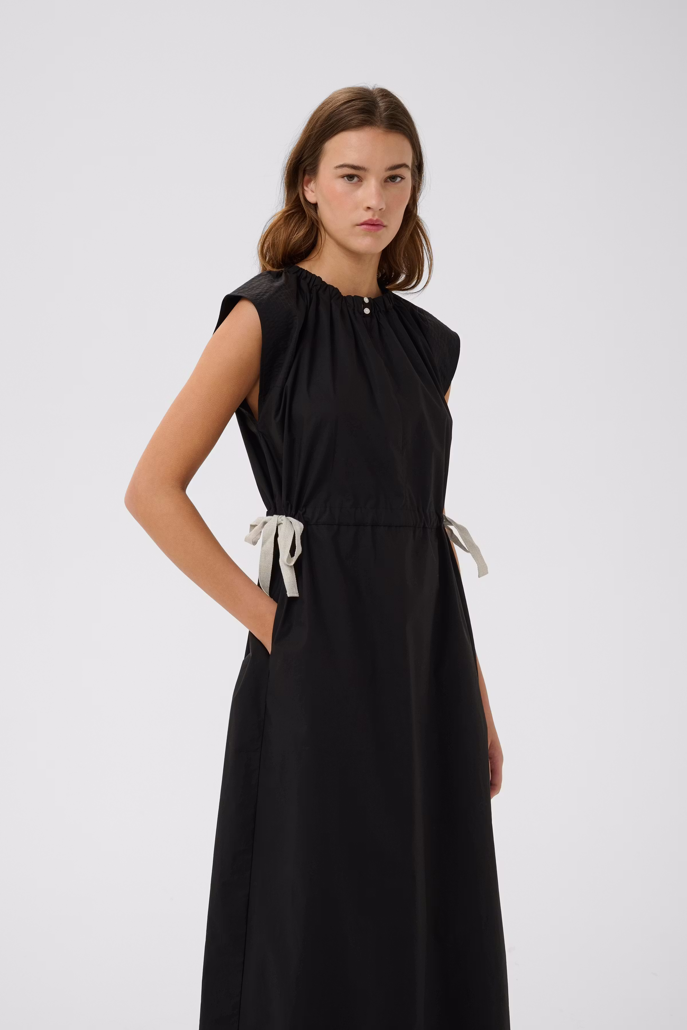 ELLINIW Kleid LOOKBOOK FRONT 30112531-194008