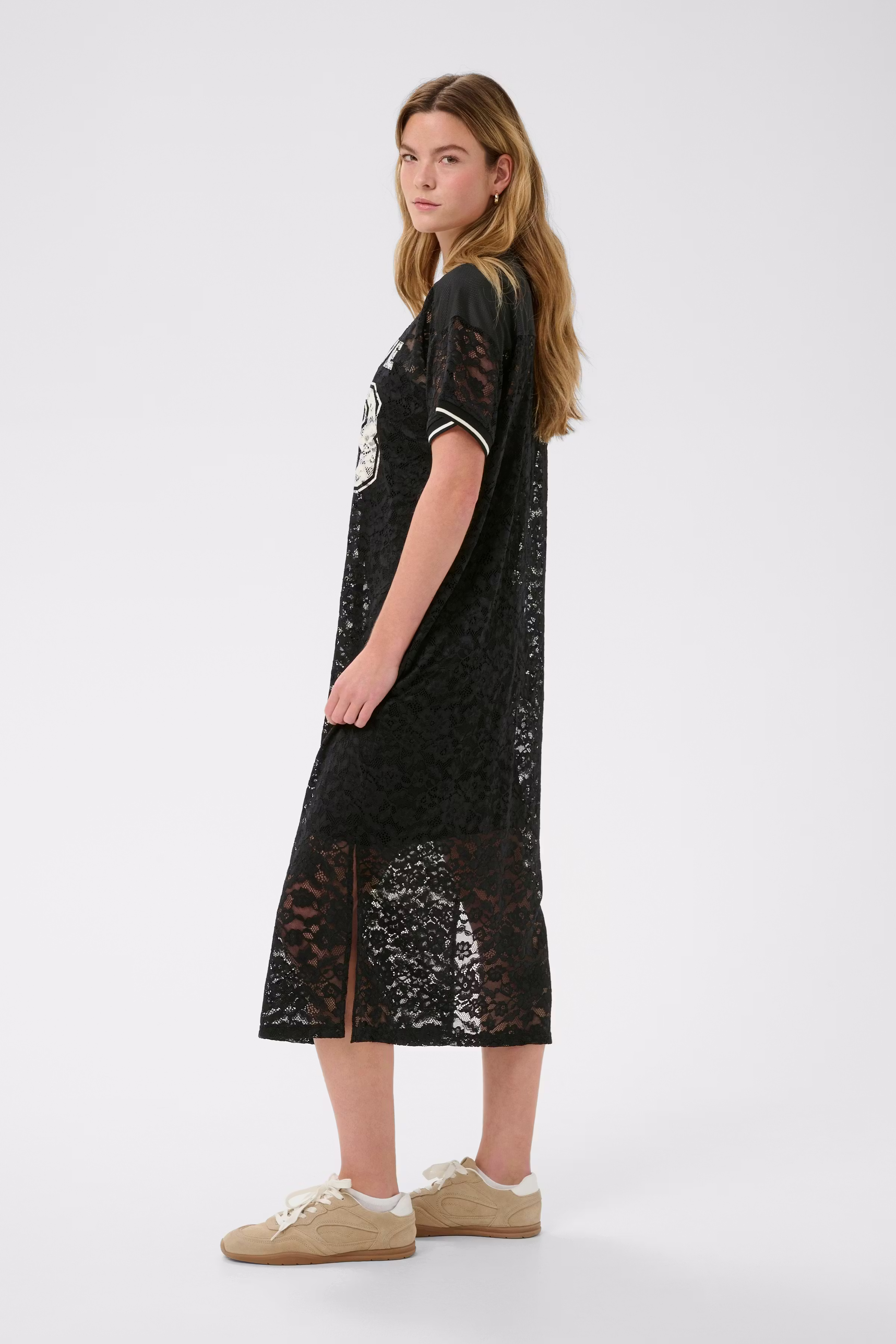 KAbelle Klänning LOOKBOOK FRONT 10511427-100121