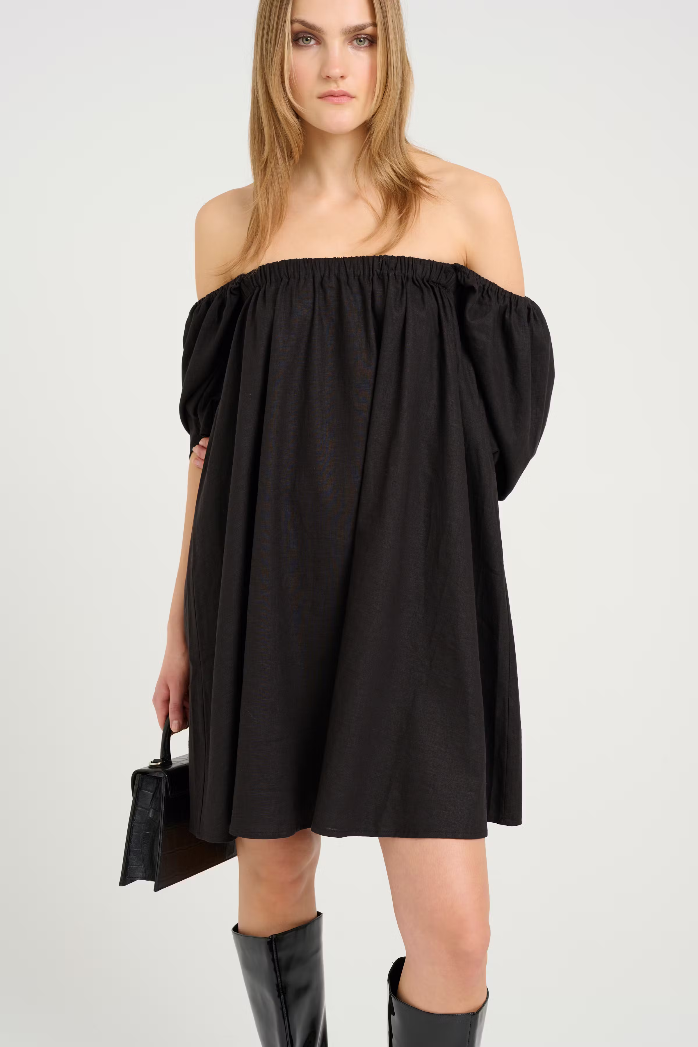 ElarahGZ Dress LOOKBOOK FRONT 10909830-100017
