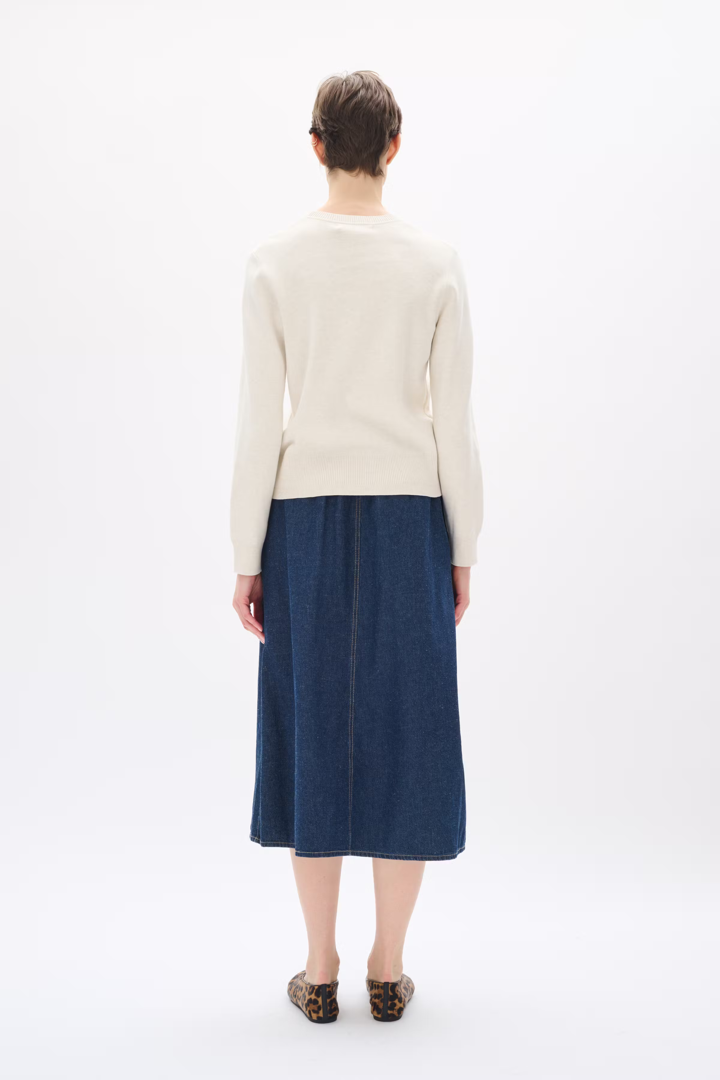 RubinaIW Skirt LOOKBOOK BACK 30110337-300013