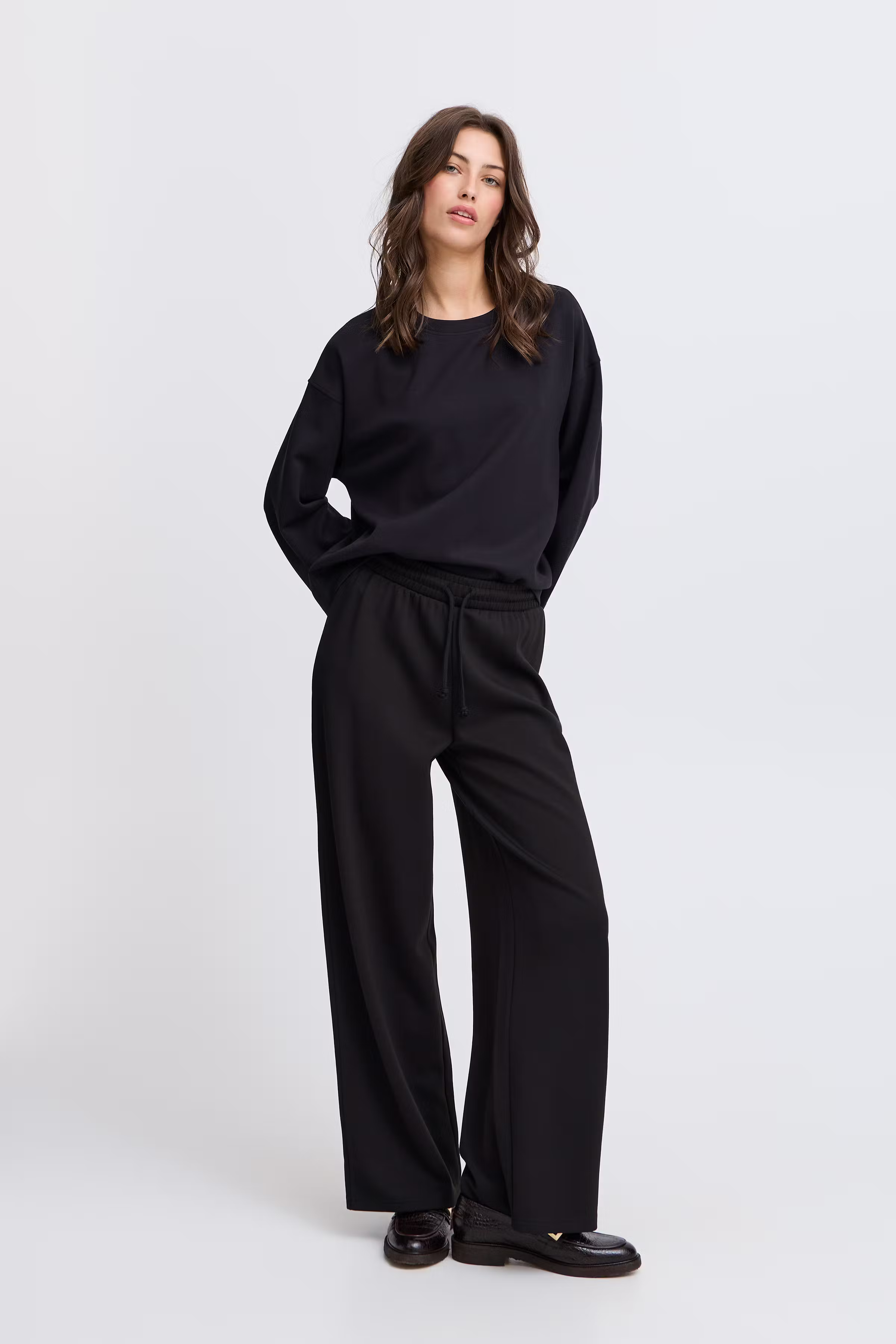 BYPUSTI Bukser LOOKBOOK FRONT 20815708-200451