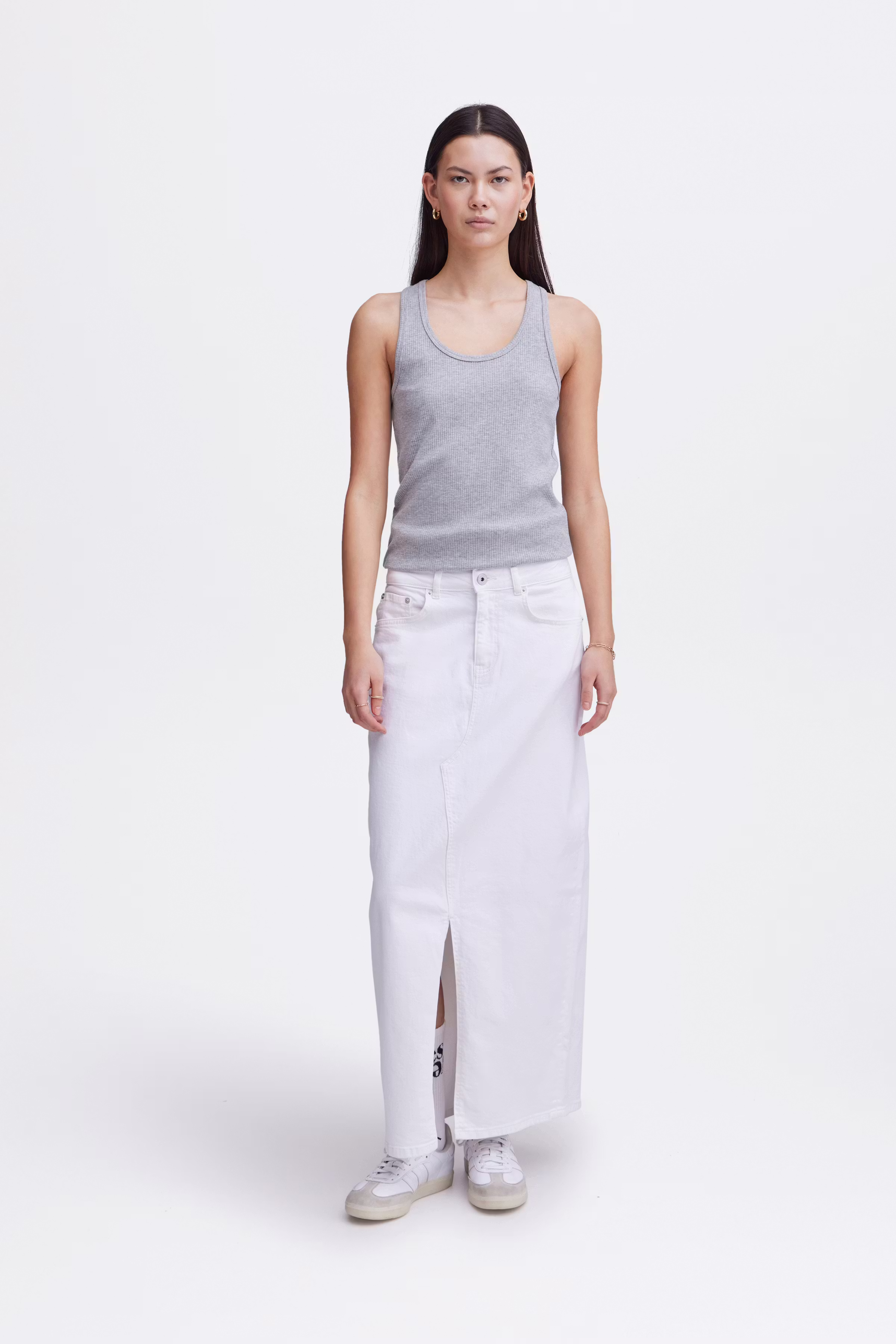 IHZIGGI Rock LOOKBOOK FRONT 20121745-110601