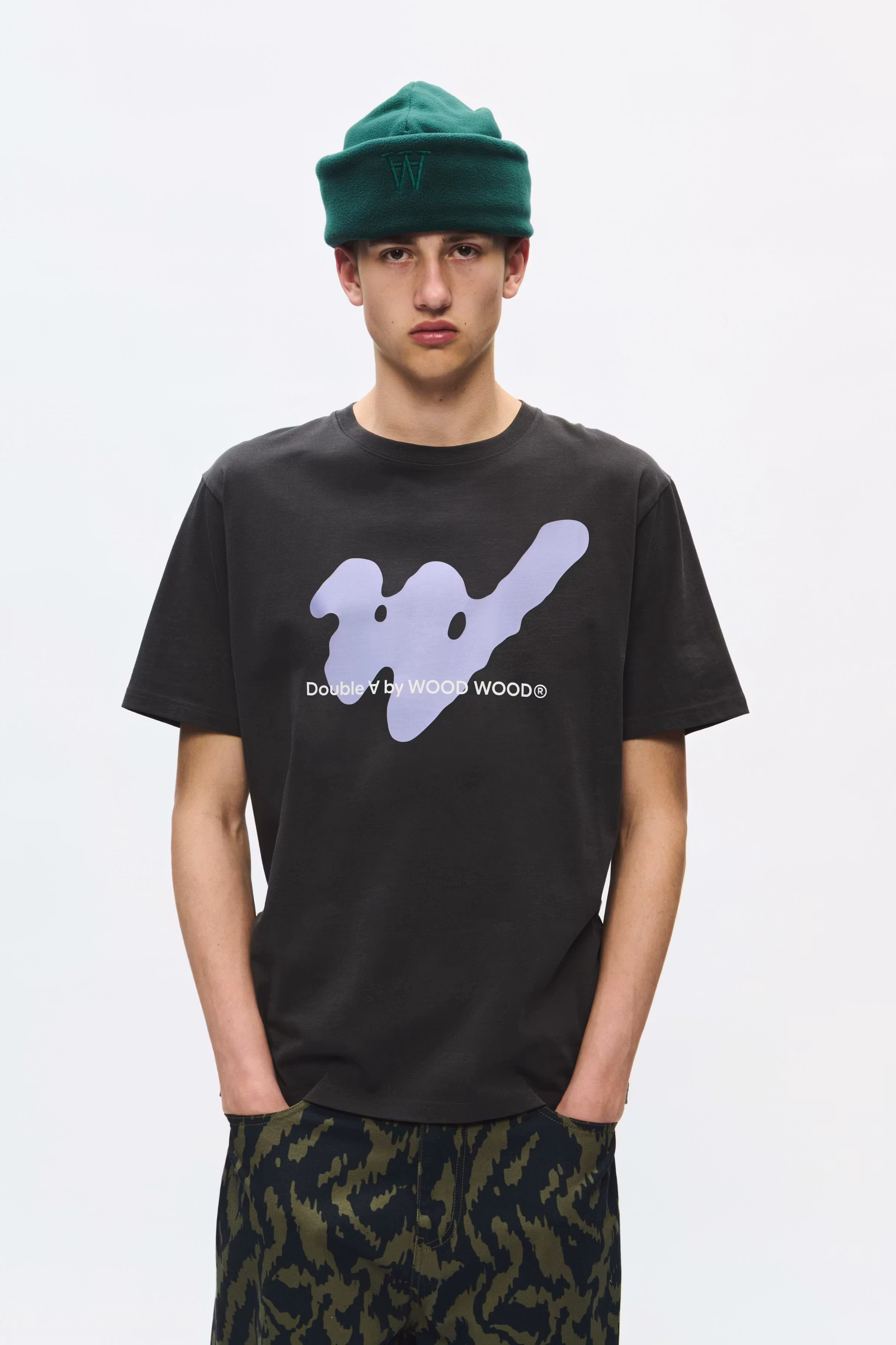 WWAce T-shirt LOOKBOOK FRONT 30252254-194305