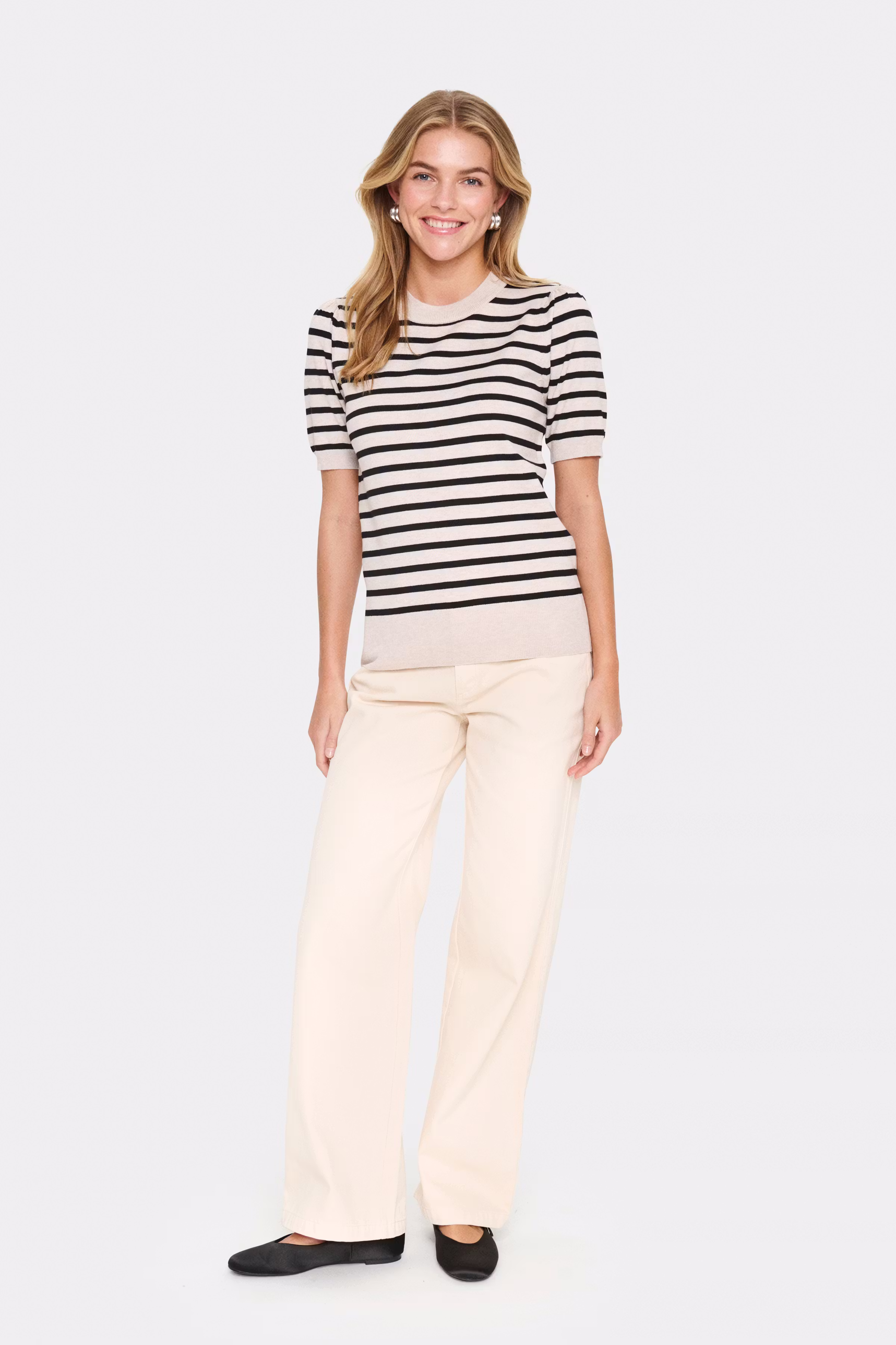 MilaSZ Pullover LOOKBOOK FRONT 30513768-303321