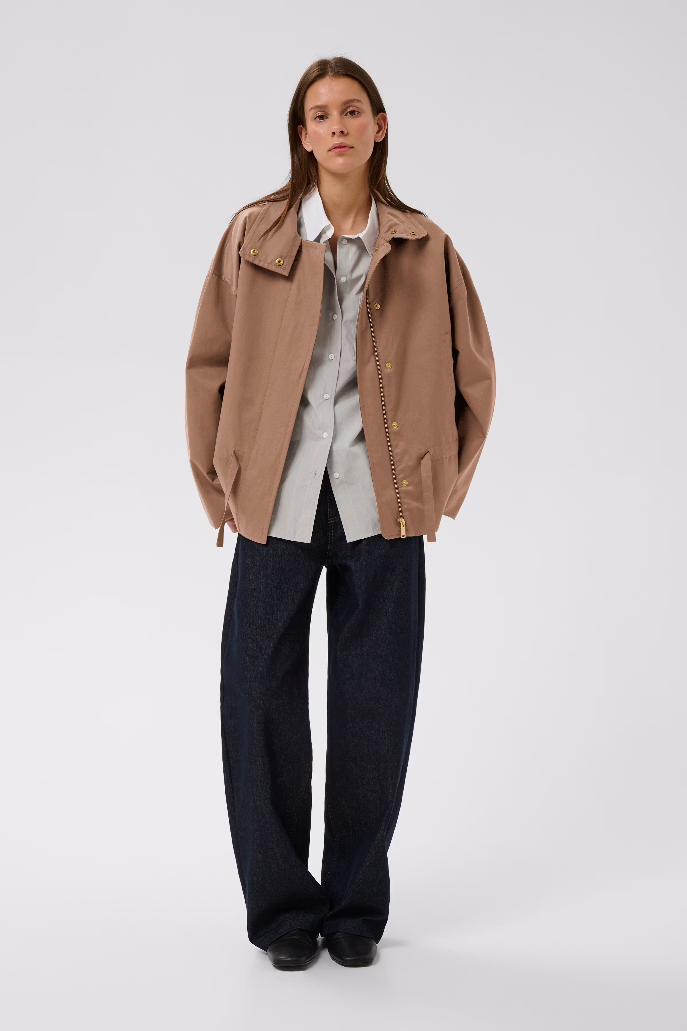 GRACELYNNIW Casual jakke LOOKBOOK FRONT 30112269-181314