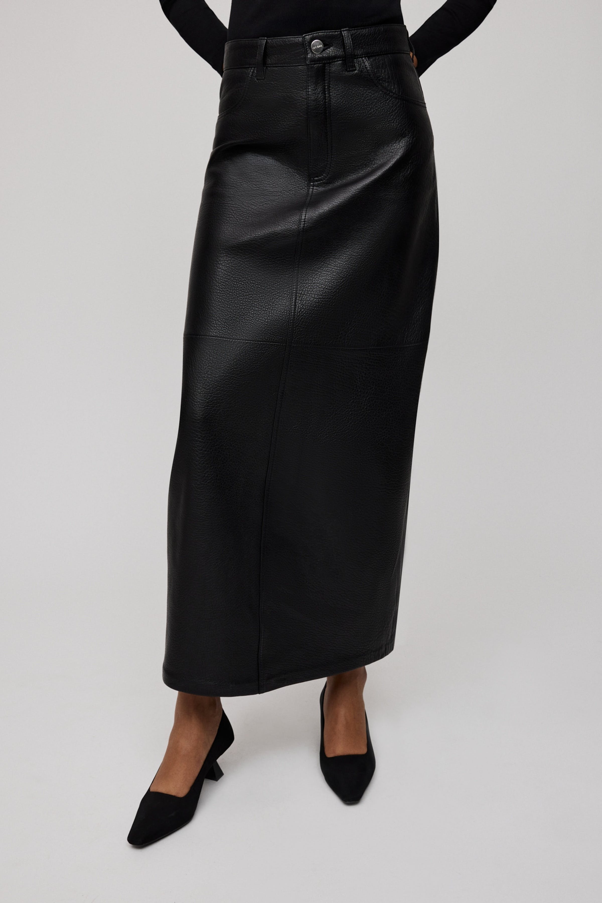 LISANNE Rock LOOKBOOK FRONT 30600688-BK999