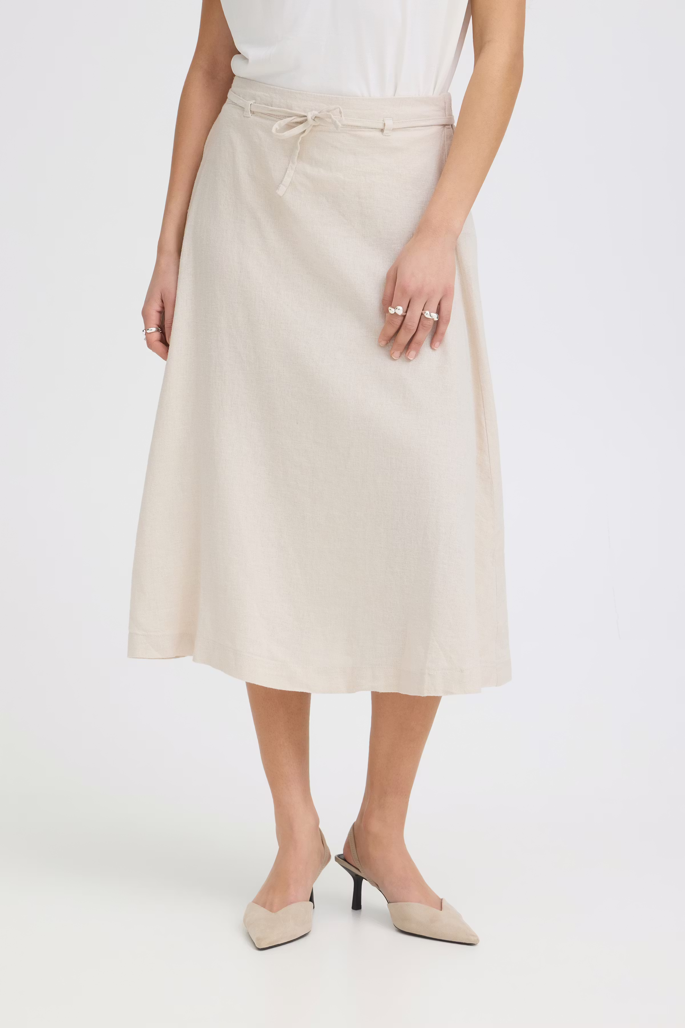 IHLINNO Skjørt LOOKBOOK FRONT 20125601-204424