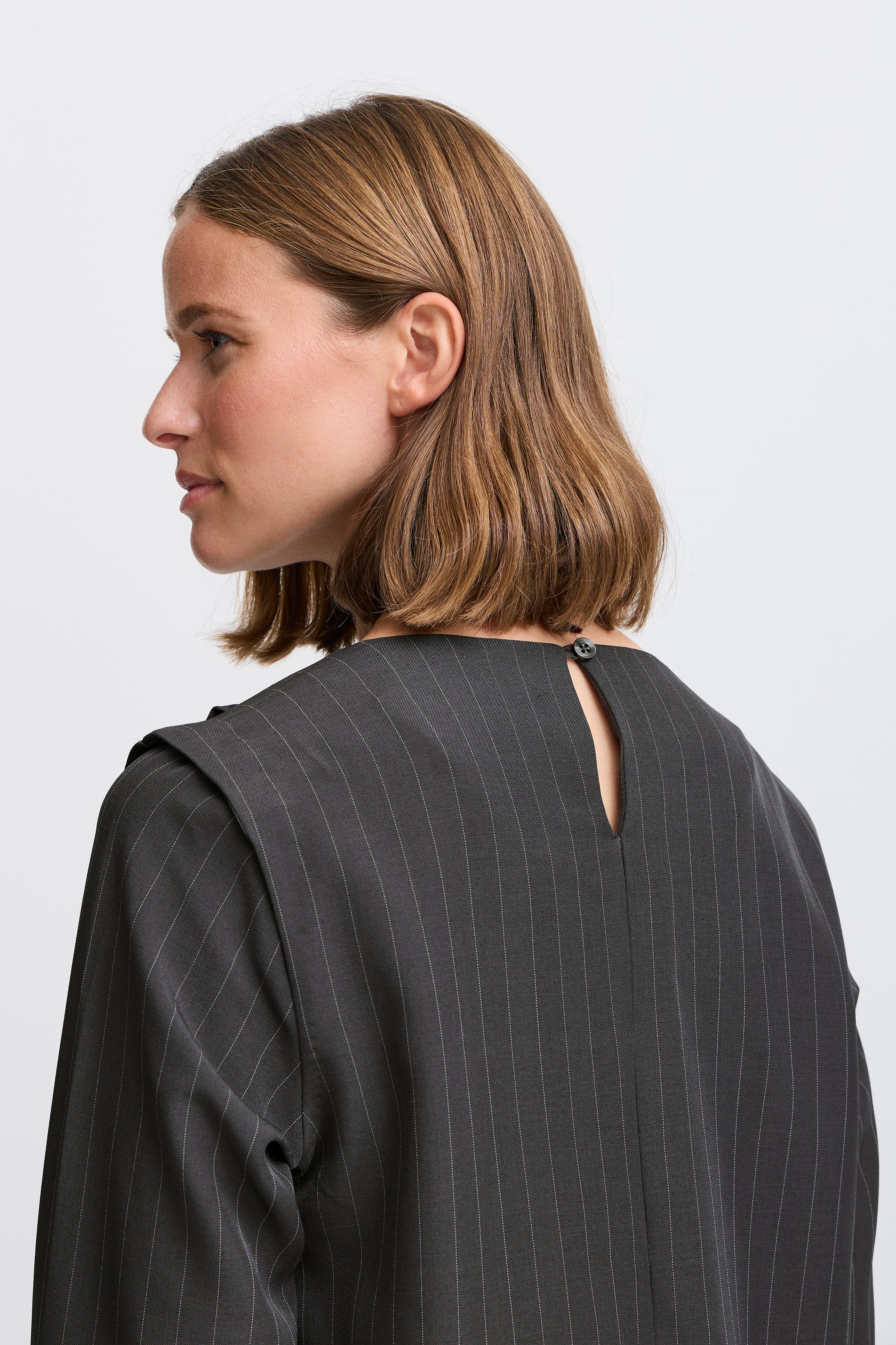 BYMMIDDE Blus LOOKBOOK DETAIL 20815673-203922