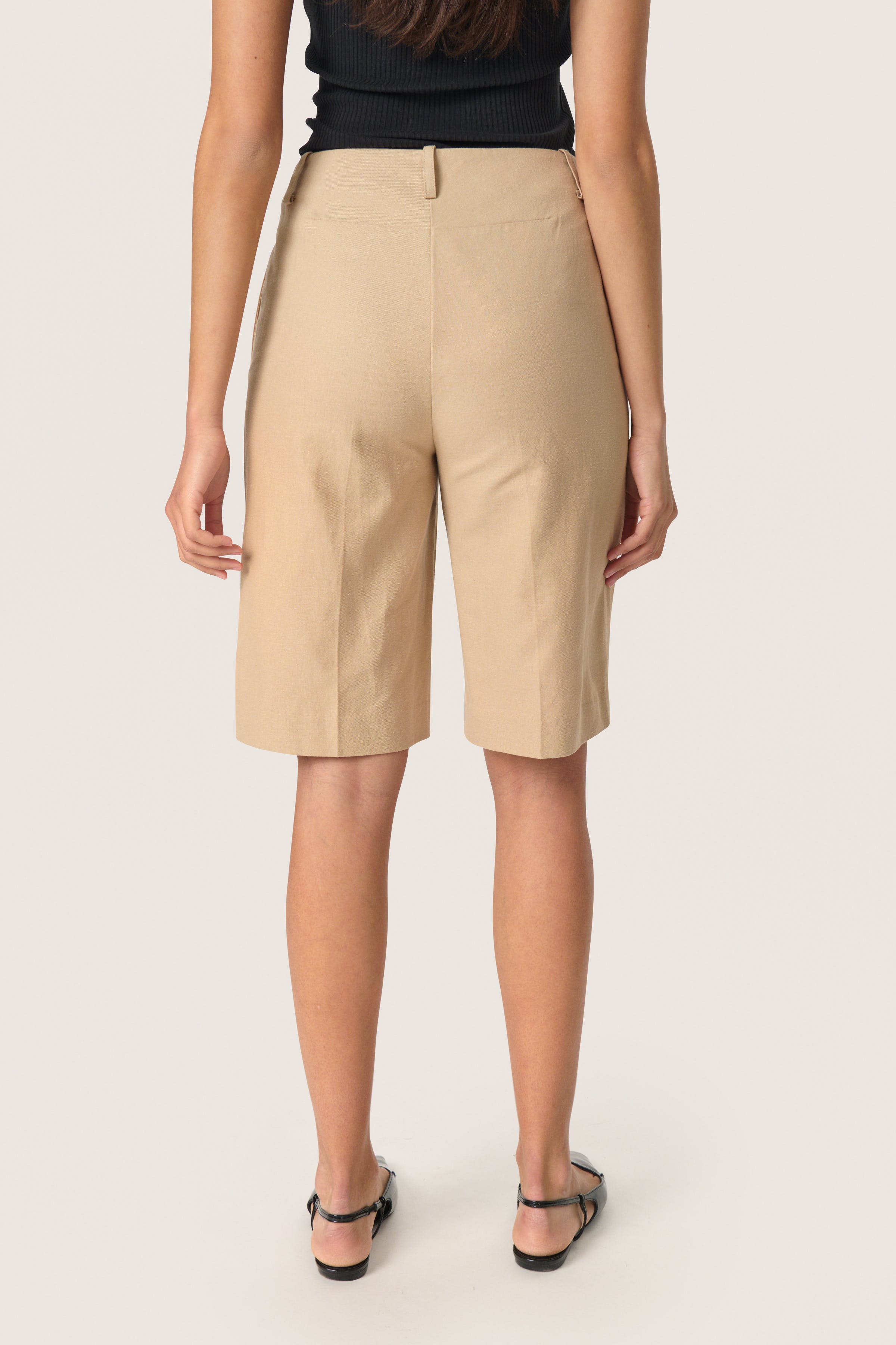 SLCarry Shorts LOOKBOOK BACK 30408229-151114