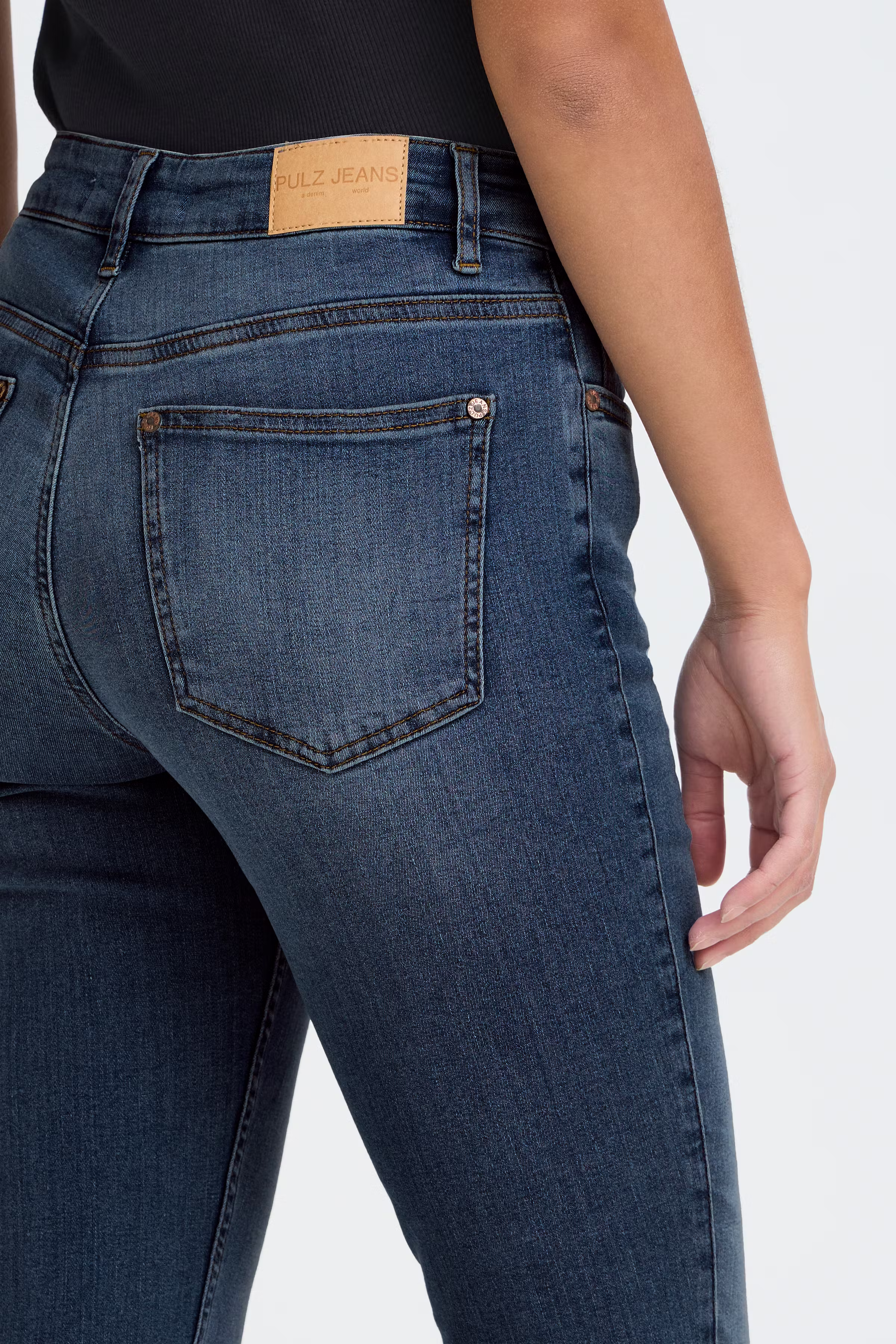 PZEMMELINA HW Jeans Skinny Leg LOOKBOOK DETAIL 50207163-200005