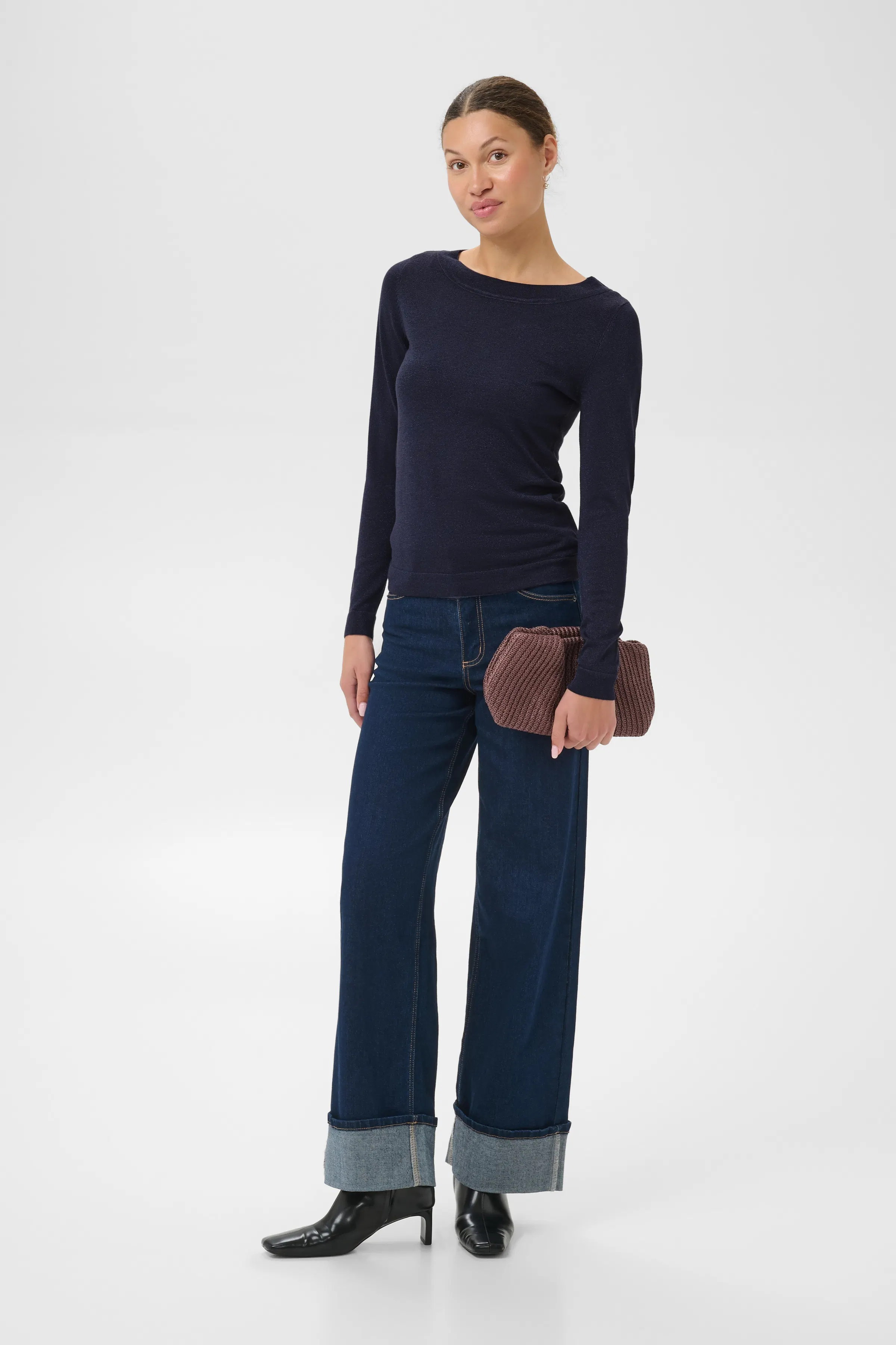 KAregina Glitterpullover LOOKBOOK FRONT 10512591-193927