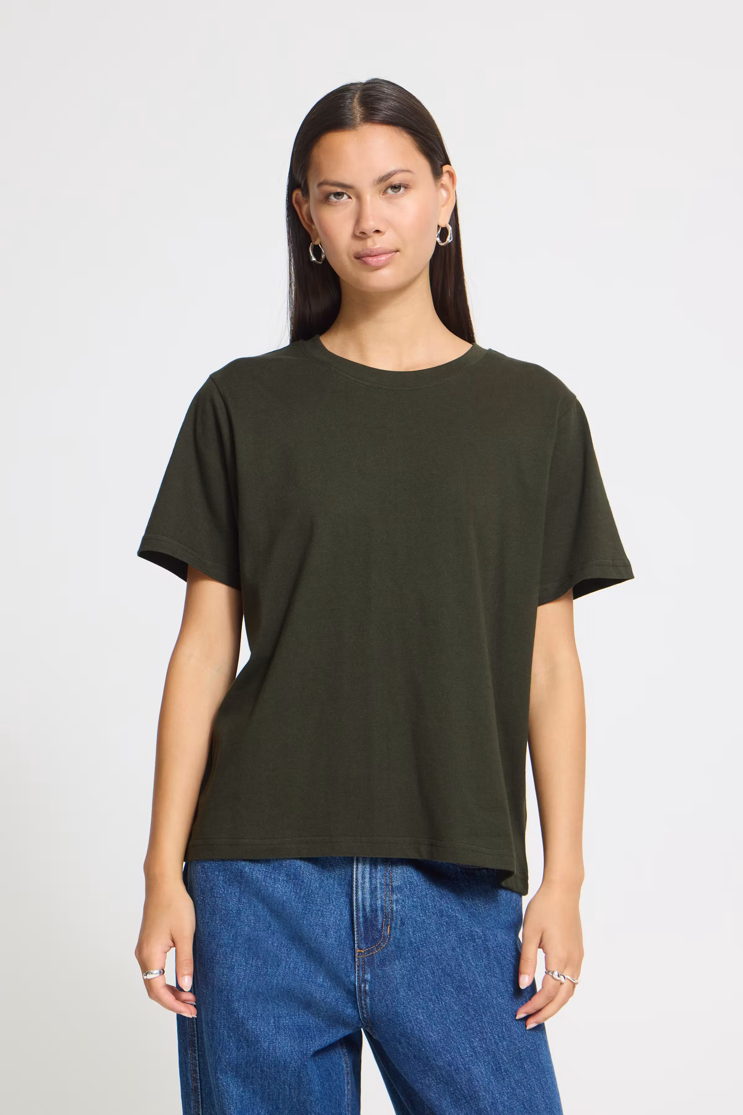 IHPALMER T-shirt LOOKBOOK FRONT 20119365-190509