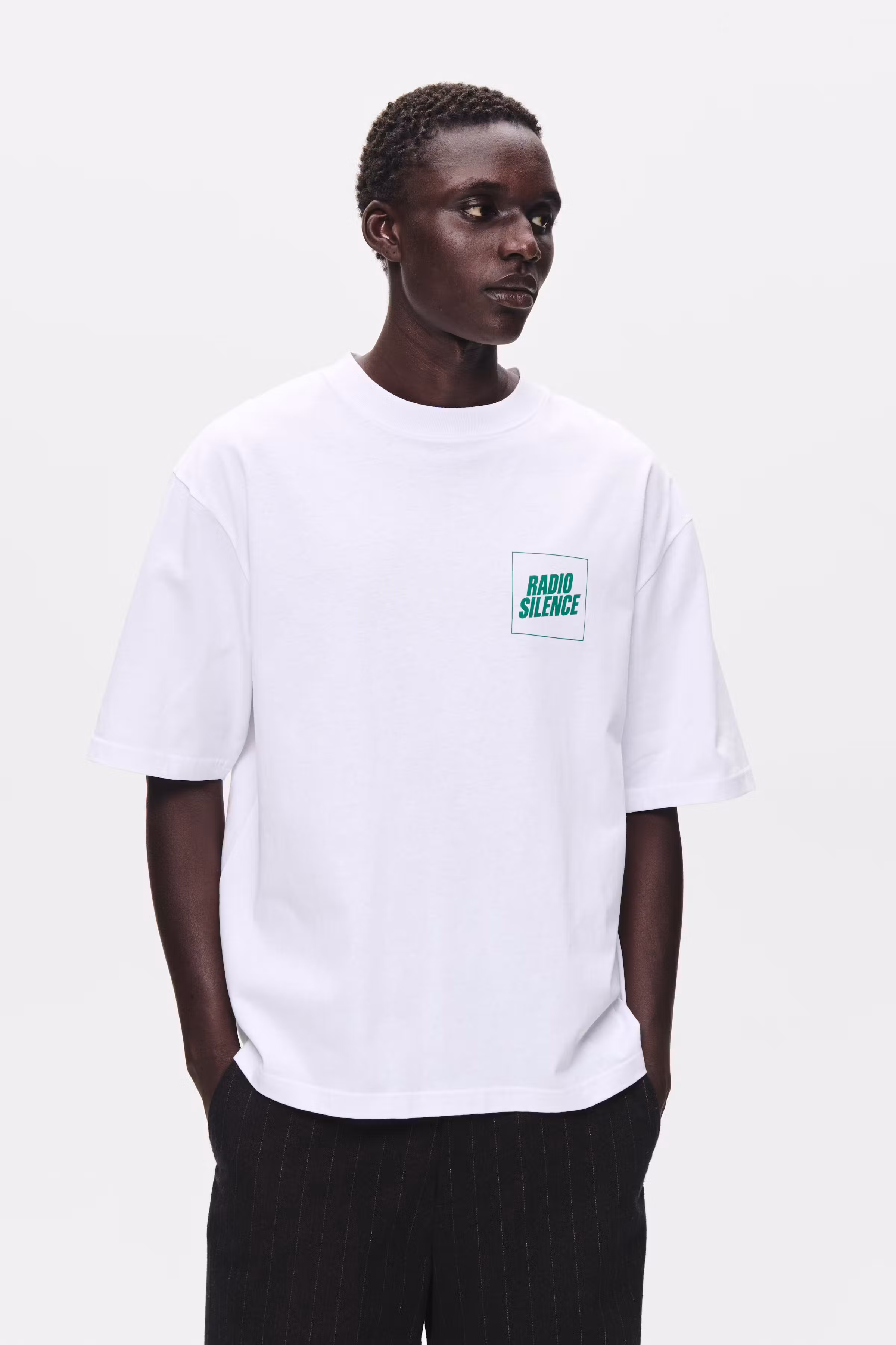 WWGary Radio T-shirt LOOKBOOK FRONT 30252268-110601