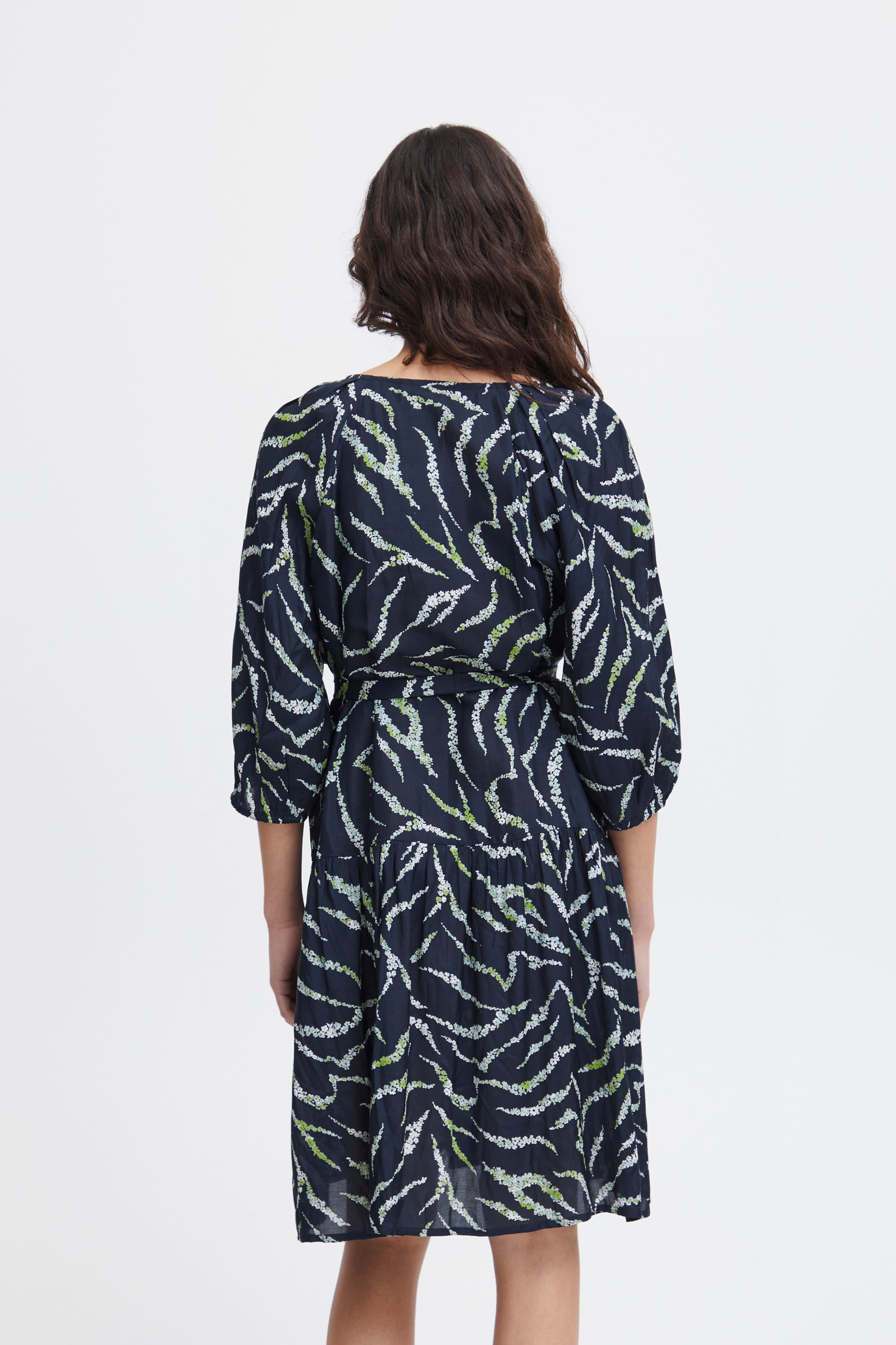 IHEVOLA Dress LOOKBOOK BACK 20120611-202811