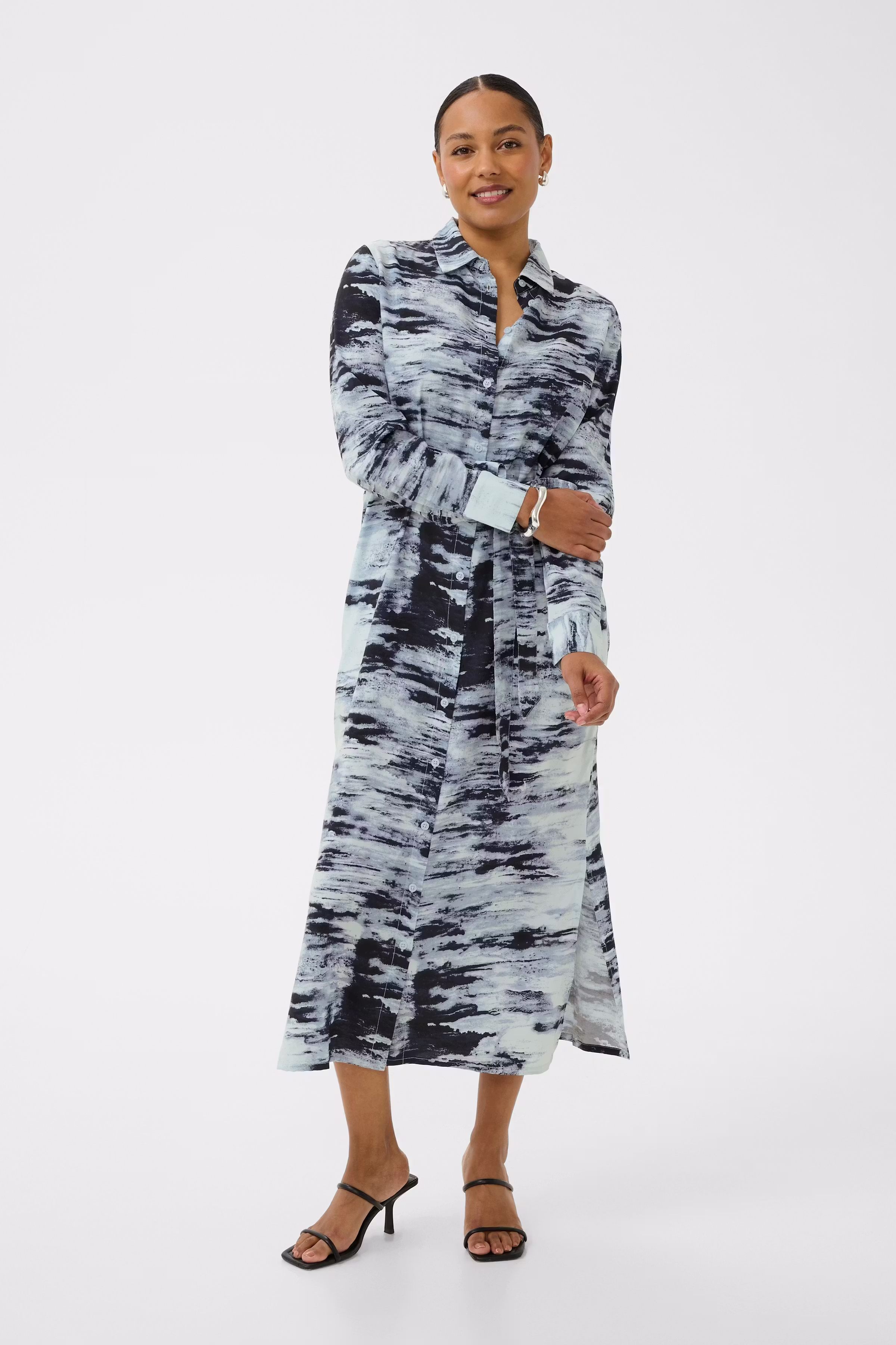 KAkeri Jurk LOOKBOOK FRONT 10511371-109531