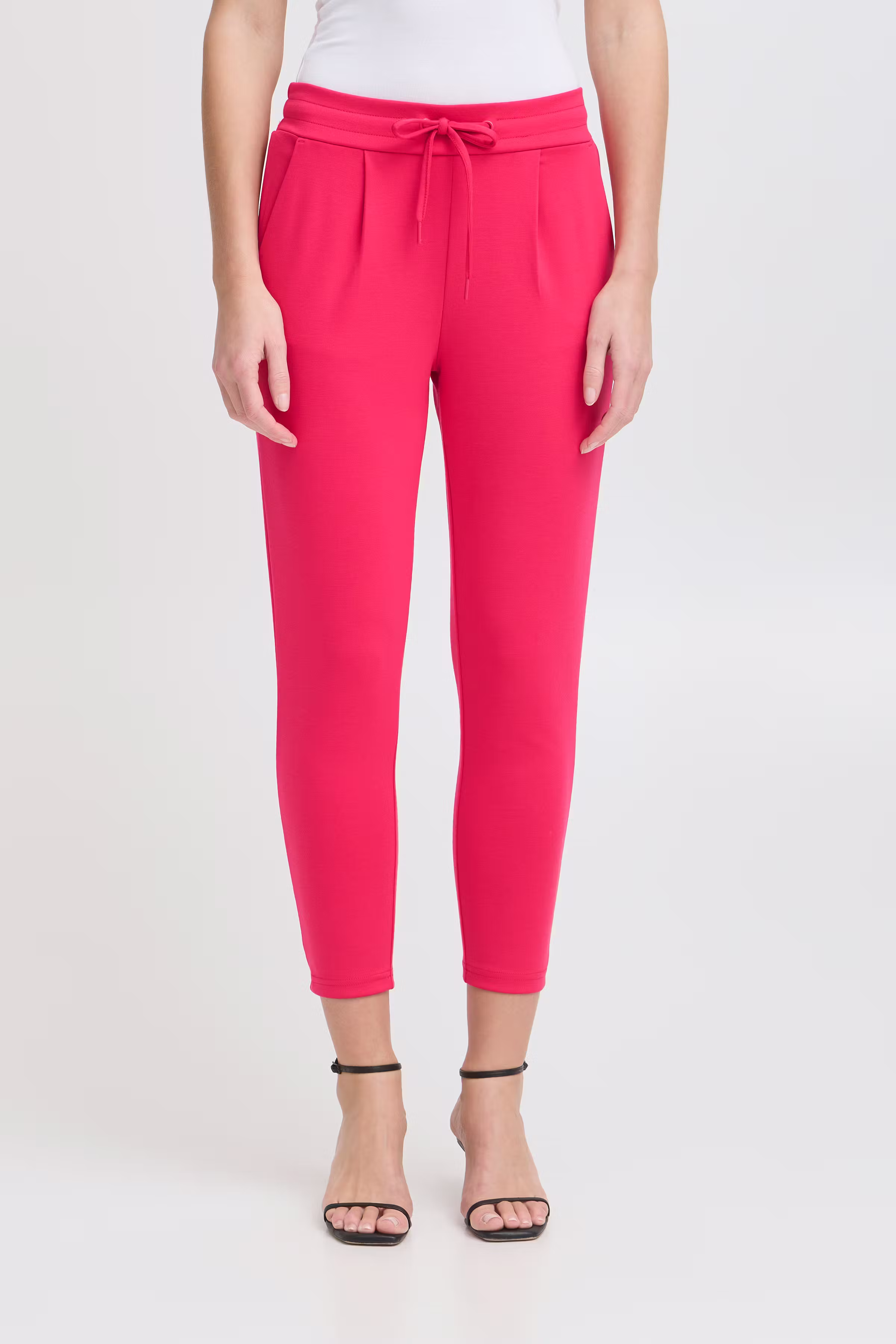 IHKATE Bukser LOOKBOOK FRONT 20104757-181945