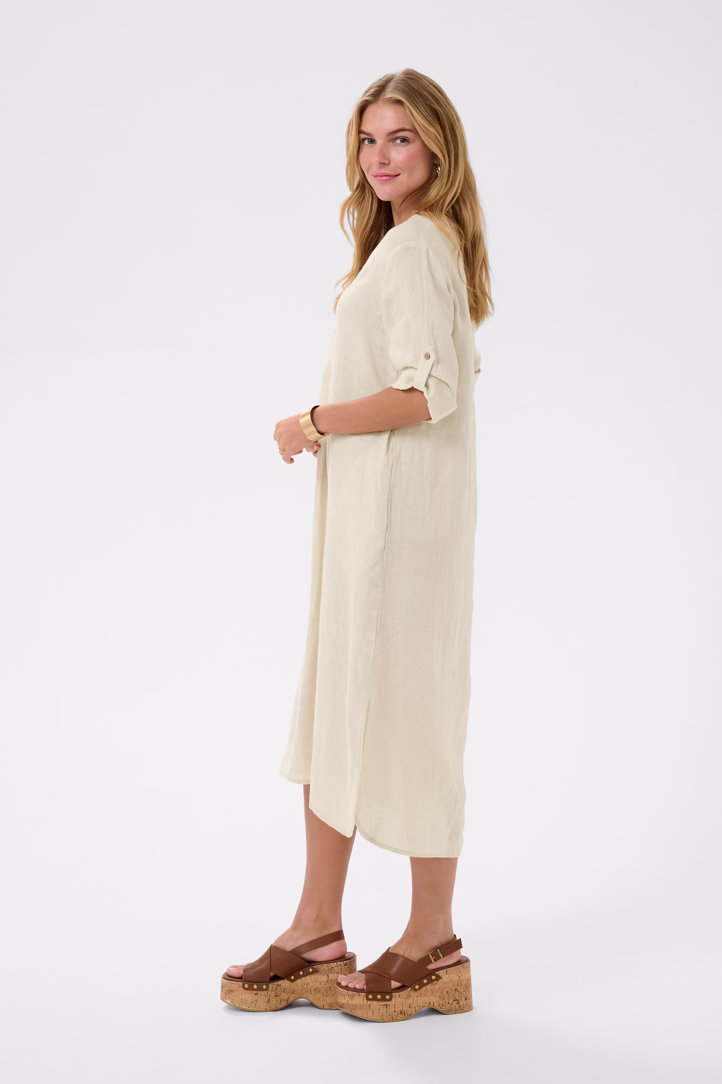 CRBellis Kleid LOOKBOOK FRONT 10615405-104537