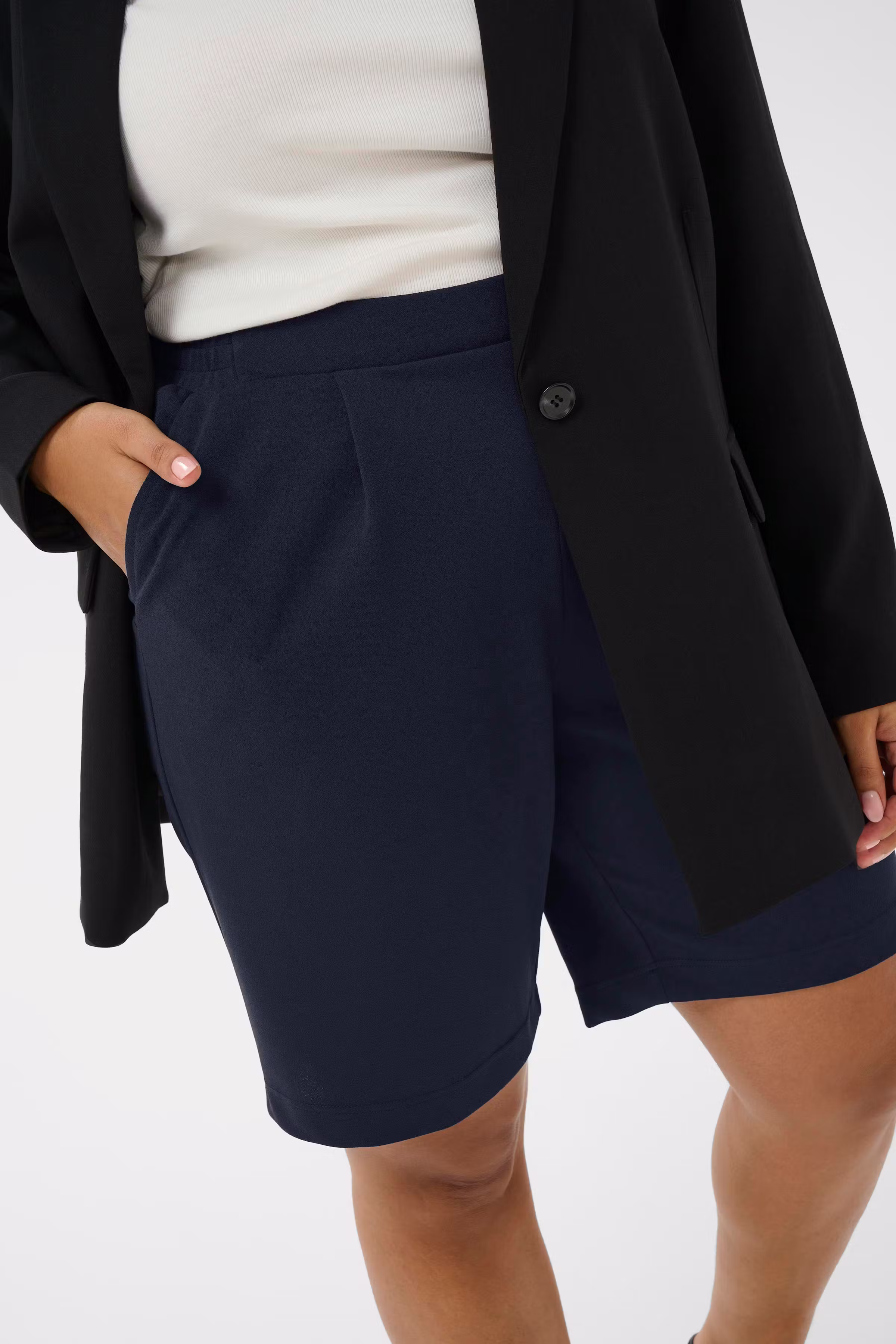 KCpheolo Shorts LOOKBOOK DETAIL 10584095-194020