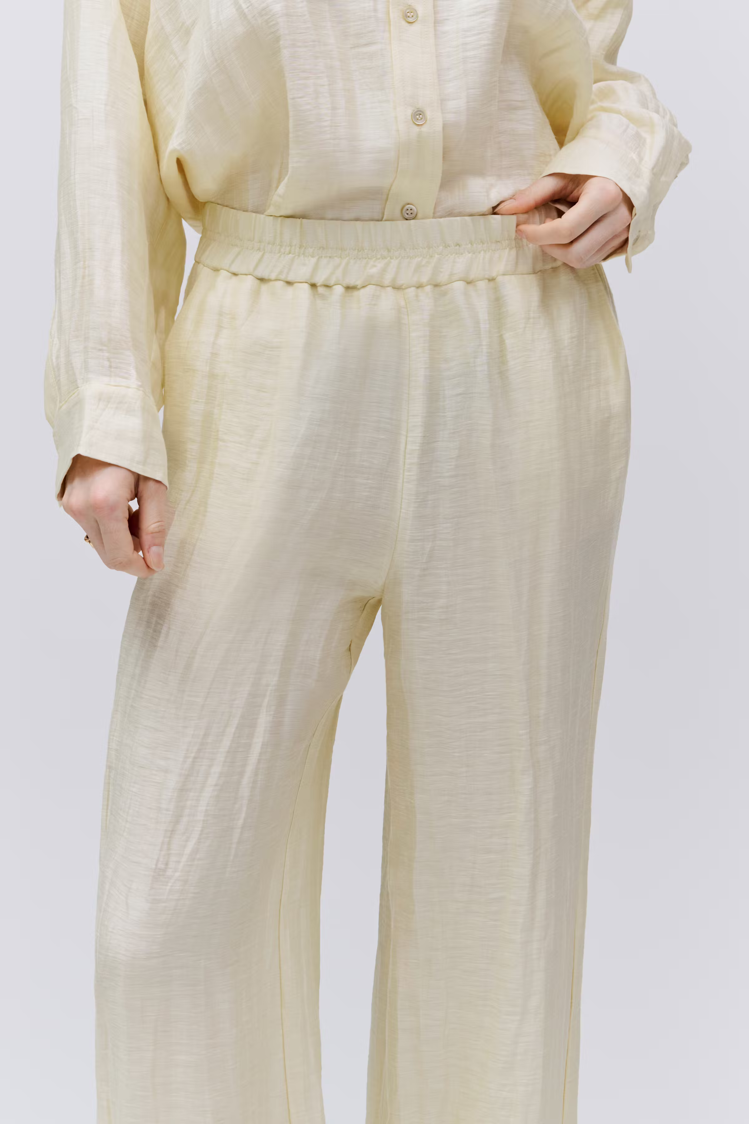 PIA Trousers LOOKBOOK DETAIL 30600638-BE458