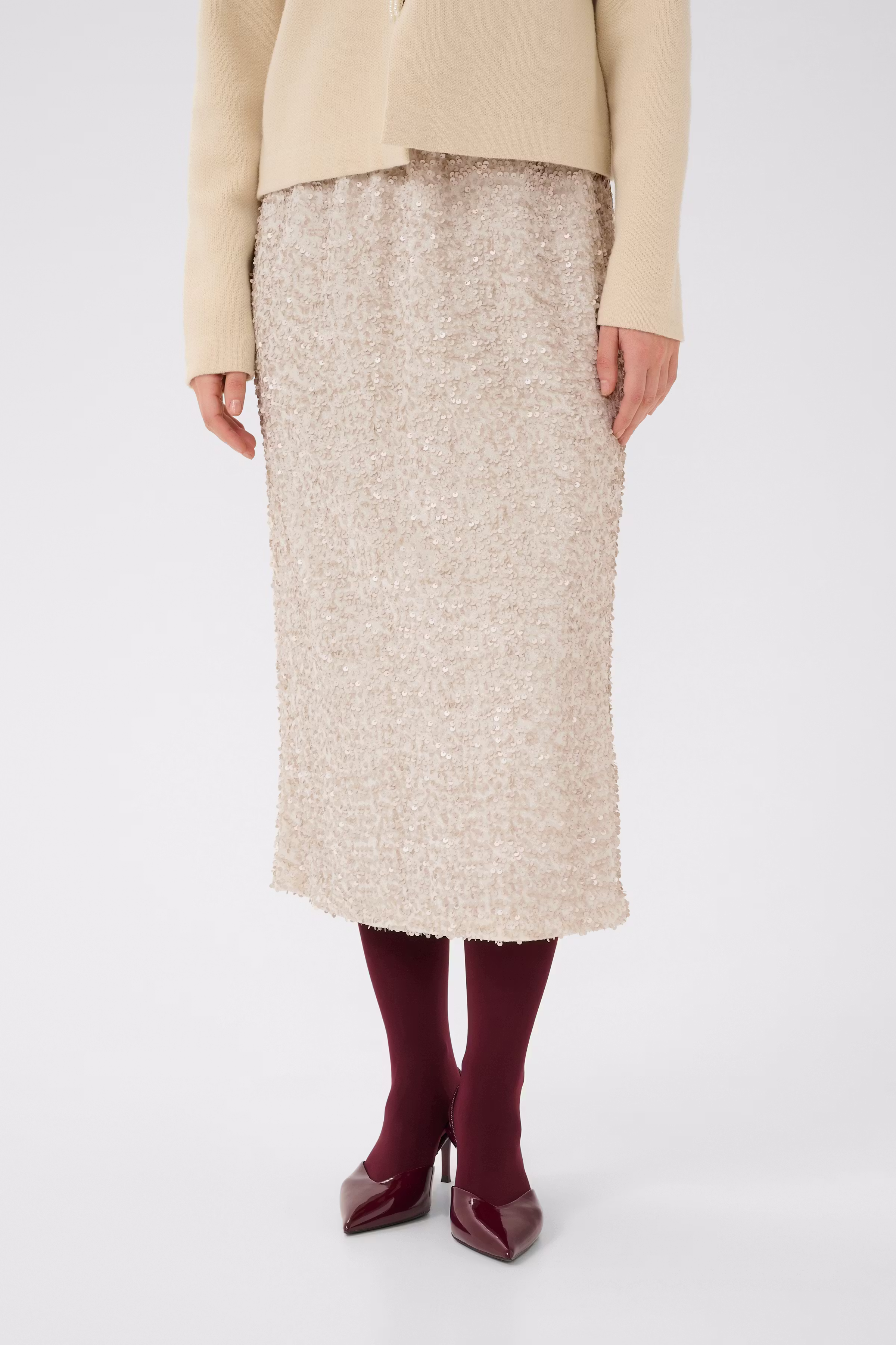 CUnali Paillettenrock LOOKBOOK FRONT 50112484-120304