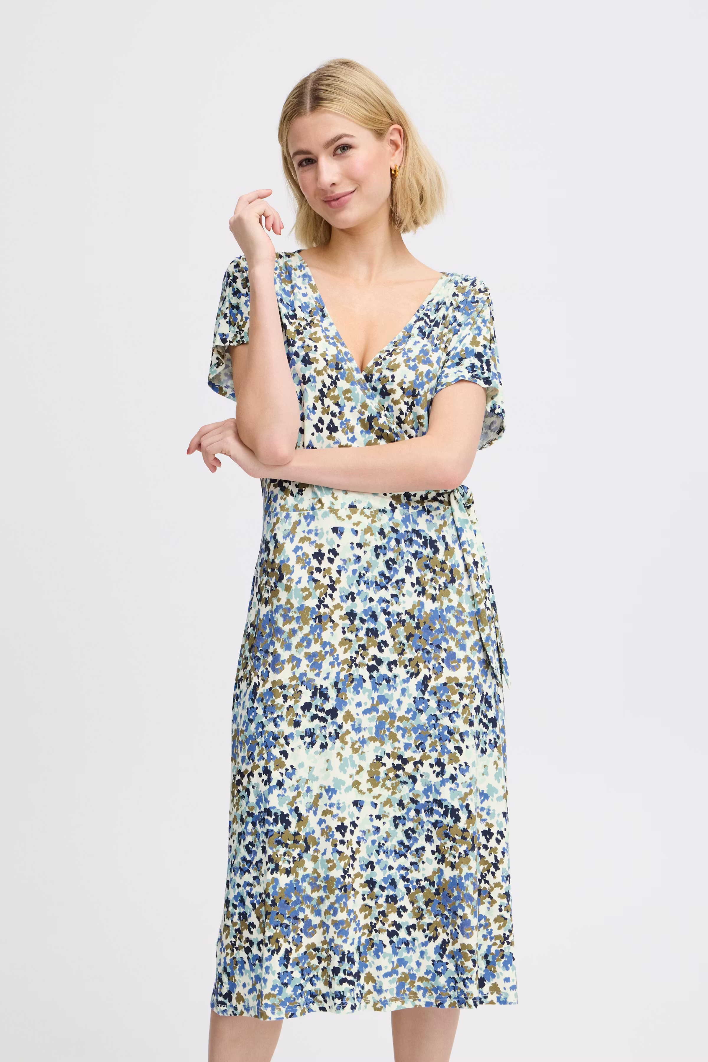 FRDOTTIE Klänning LOOKBOOK FRONT 20613921-203063