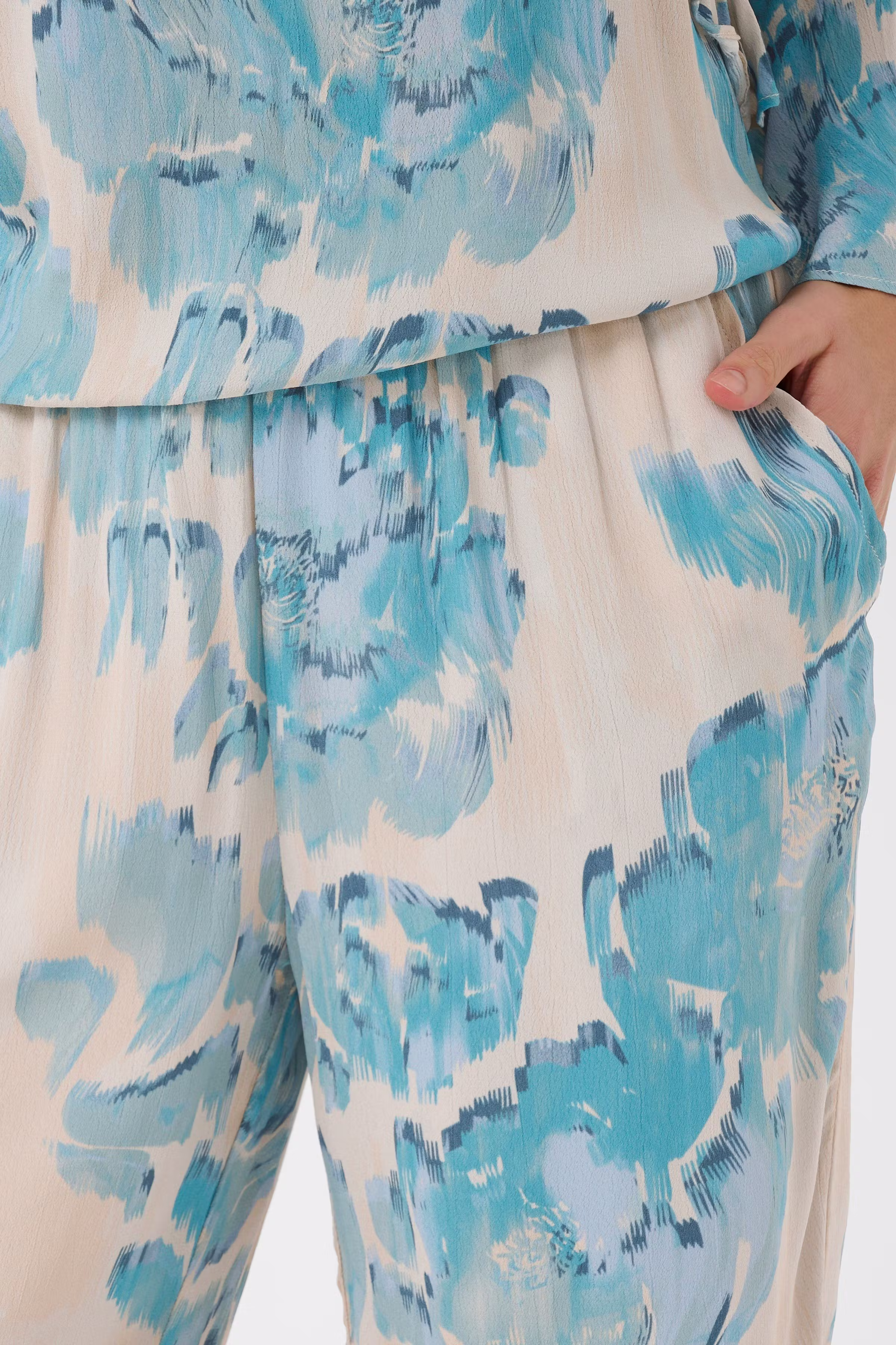 PollyanaSZ Hose LOOKBOOK DETAIL 30515005-304774