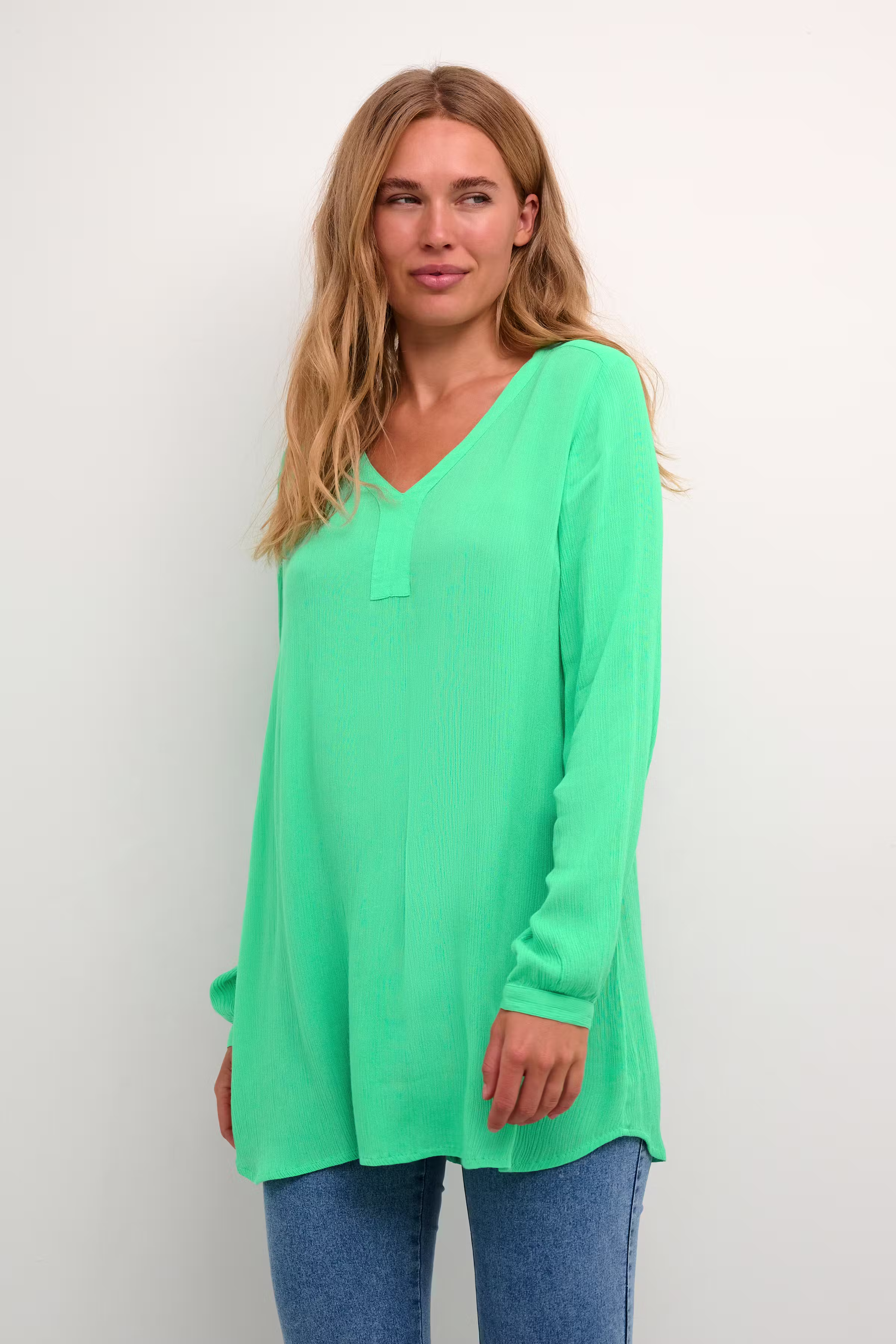 Amber Tunika LOOKBOOK FRONT 501038-165825
