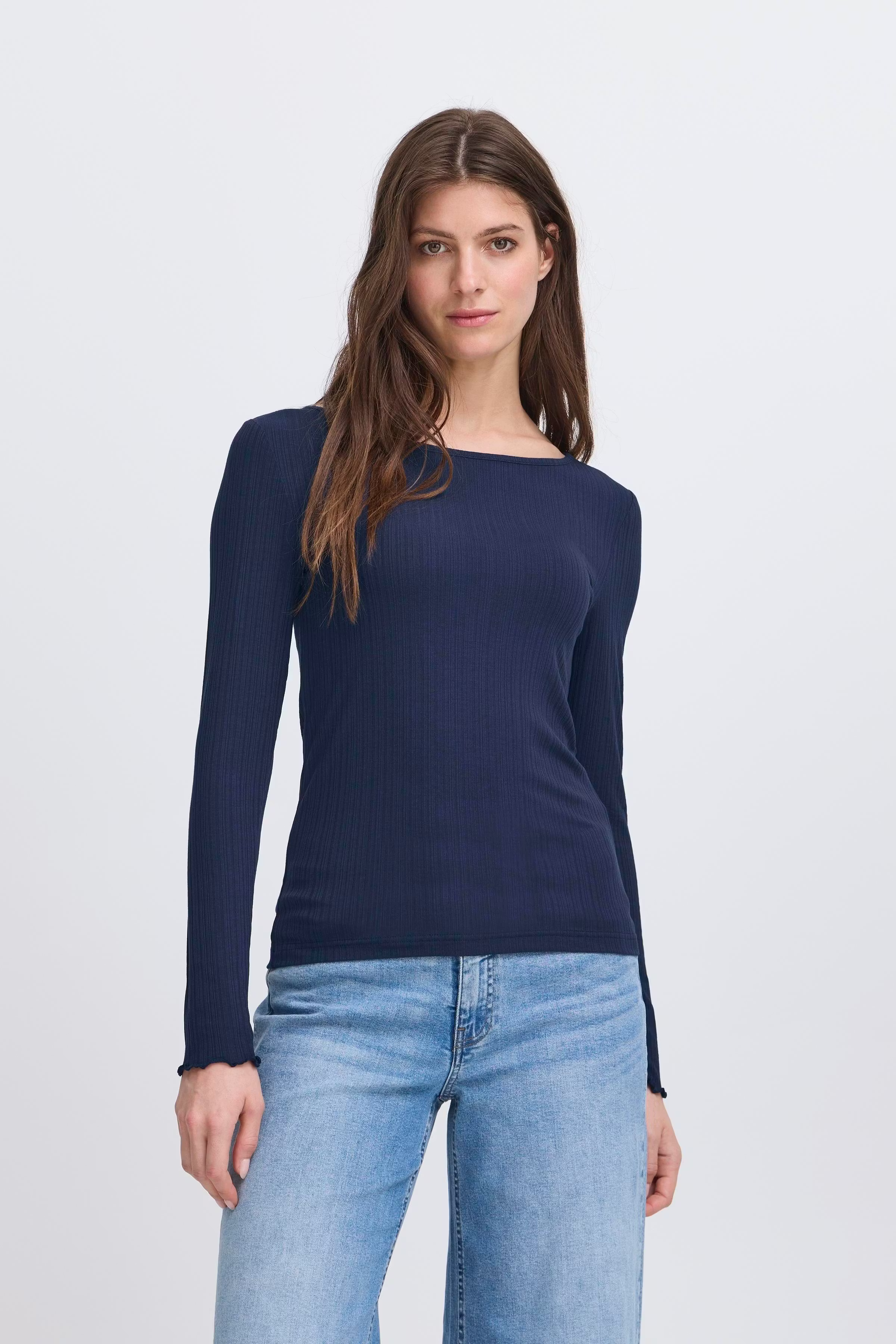 IHCELLA Long sleeved T-shirt LOOKBOOK FRONT 20122819-194010