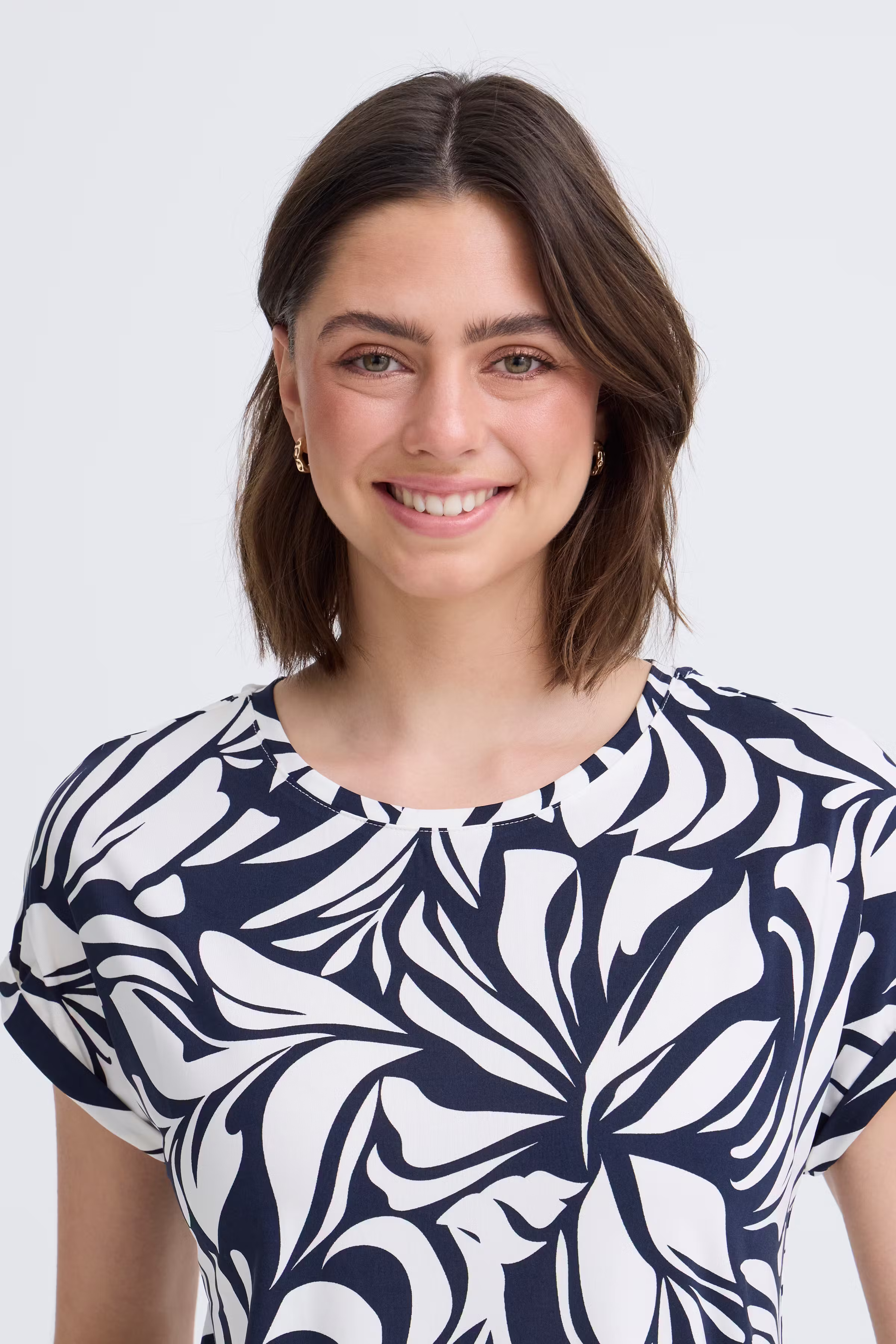 FRSEEN T-shirt LOOKBOOK DETAIL 20610634-900010587