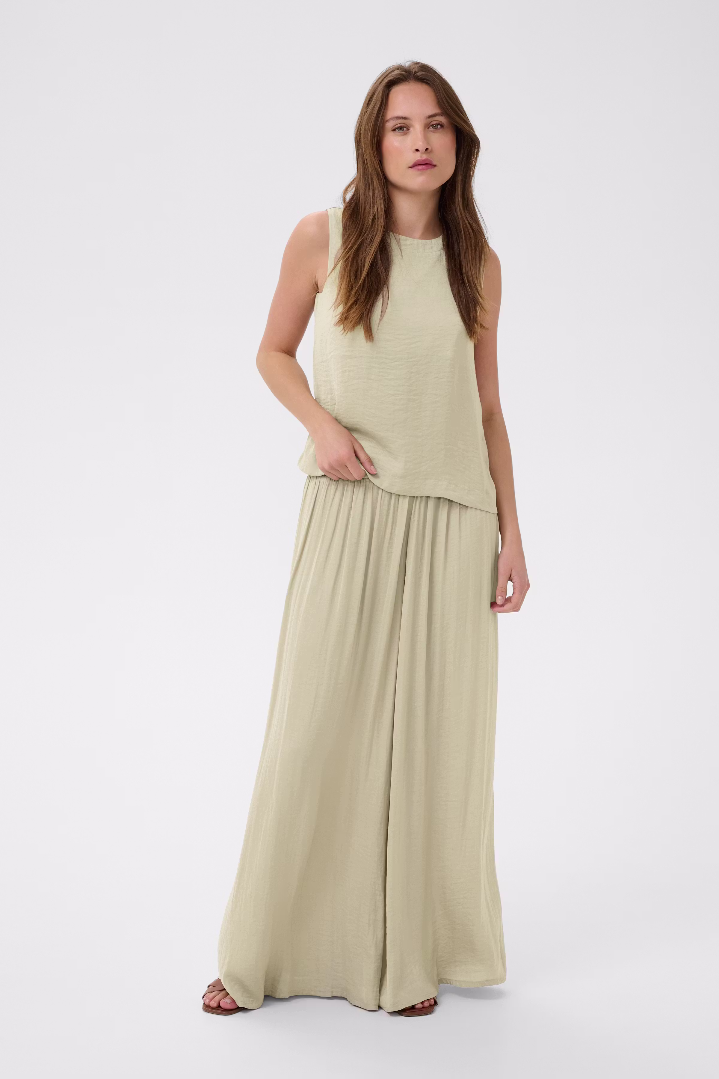 KAallie Bukser LOOKBOOK FRONT 10508761-151305