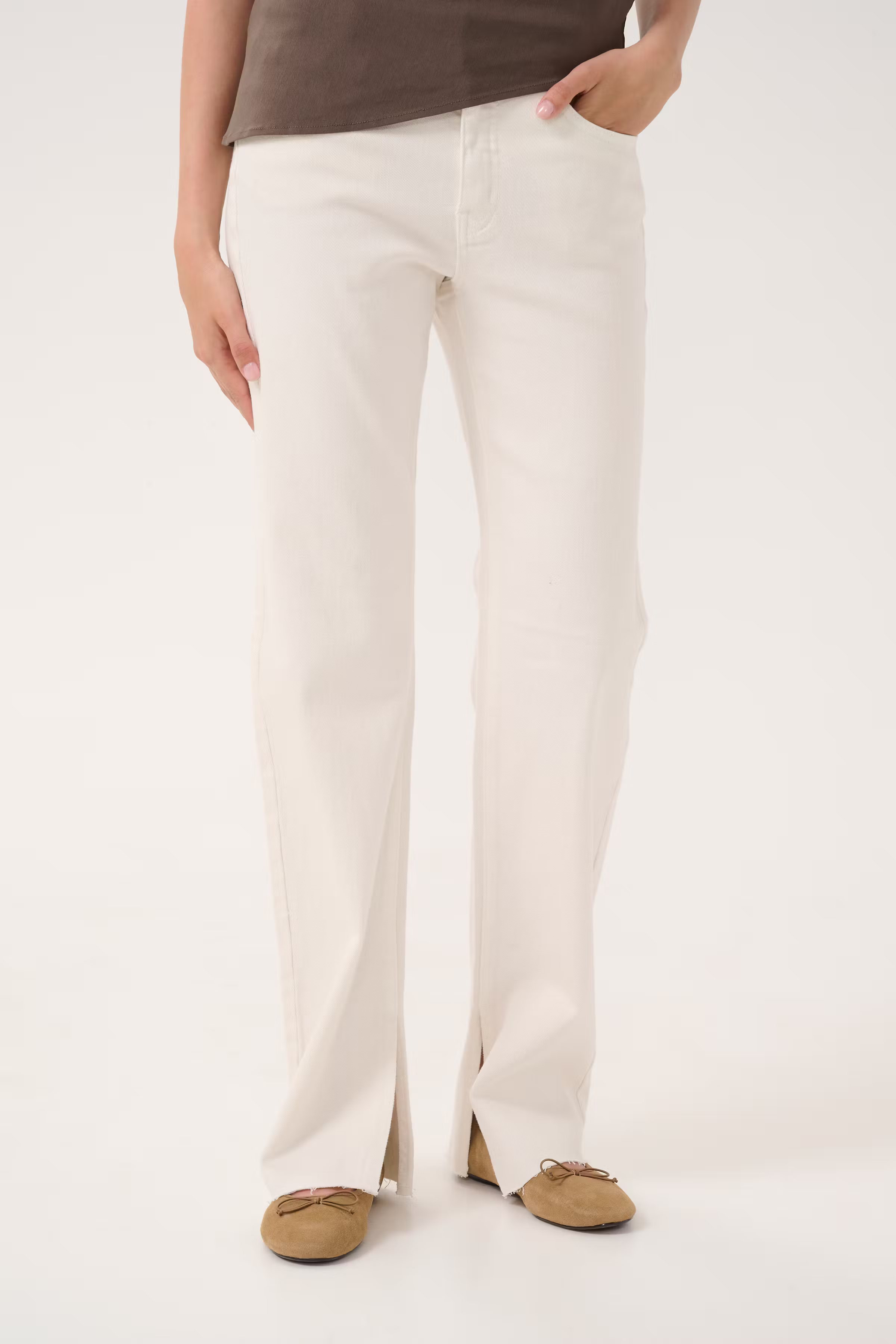 DaisyMW Straight jeans LOOKBOOK FRONT 10705051-103563