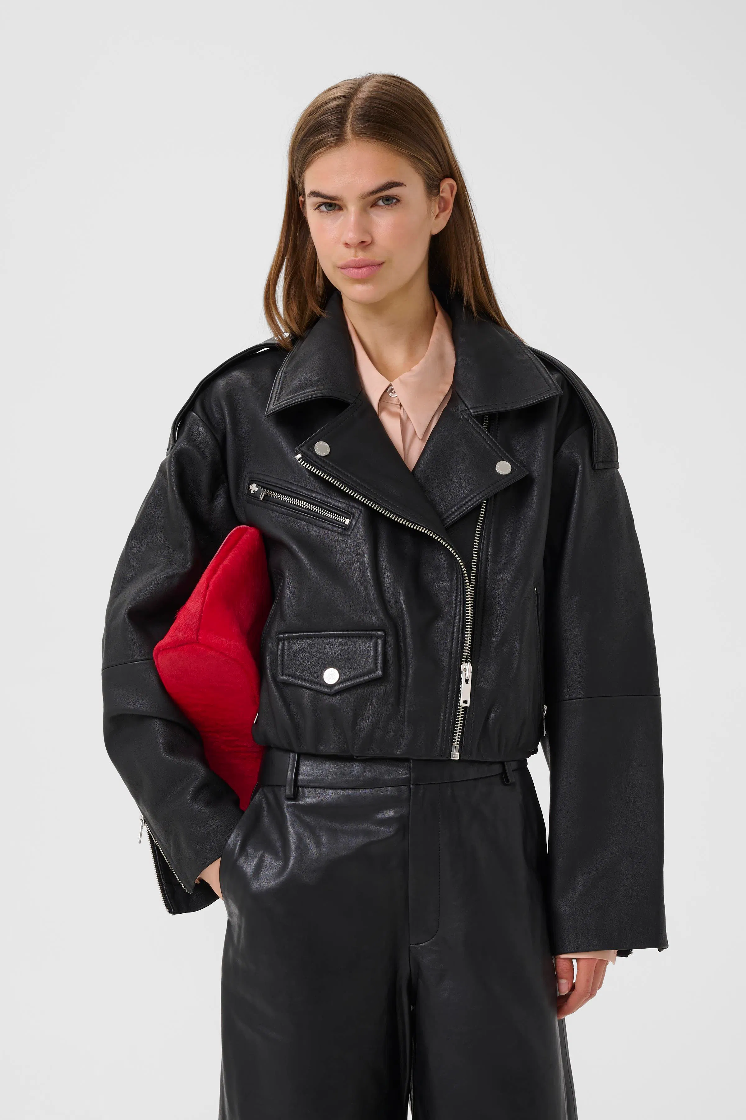 GZdiana Læderjakke LOOKBOOK FRONT 10911110-100017