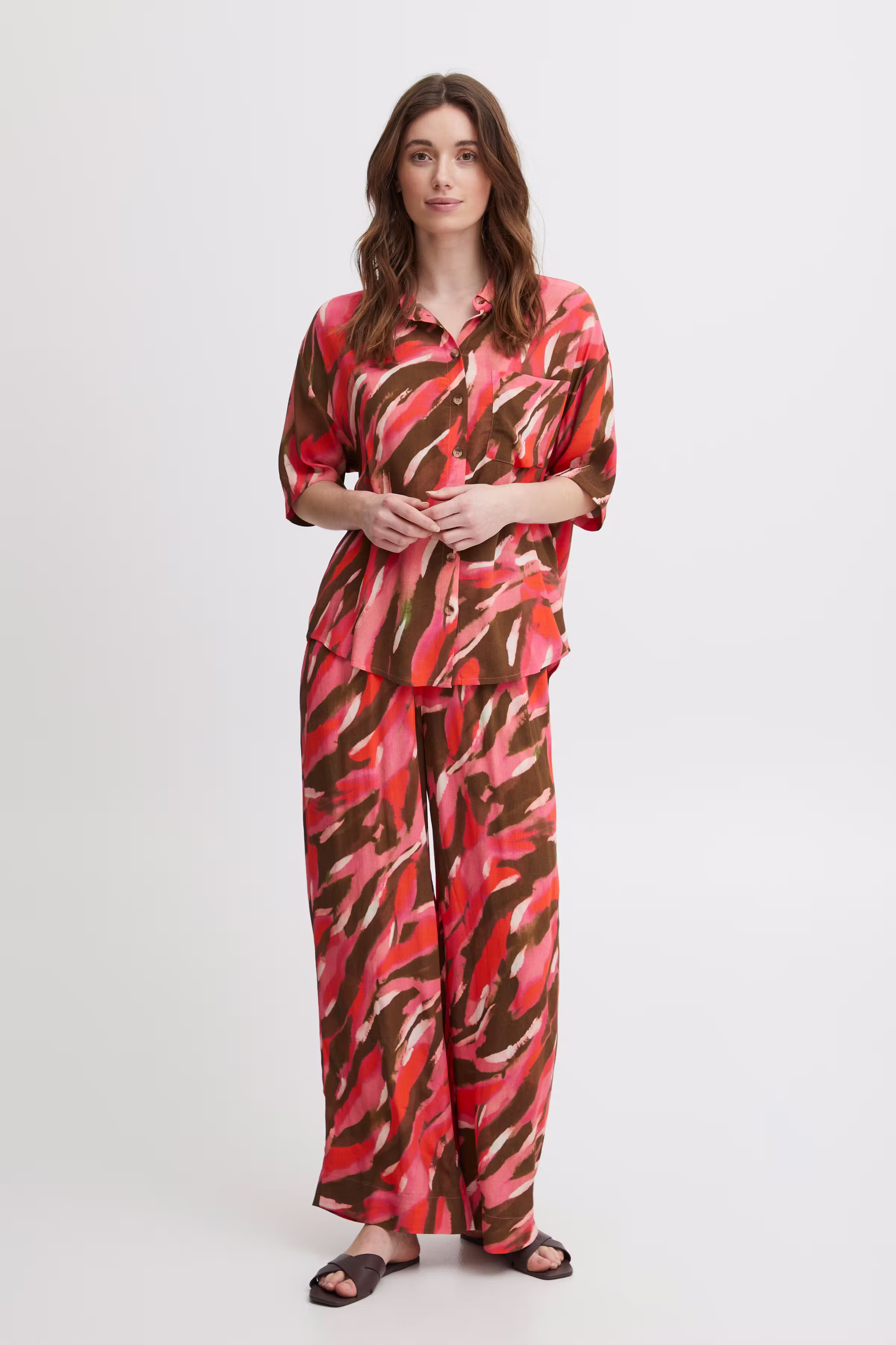 FRKAIYA Skjorta LOOKBOOK FRONT 20611921-201839