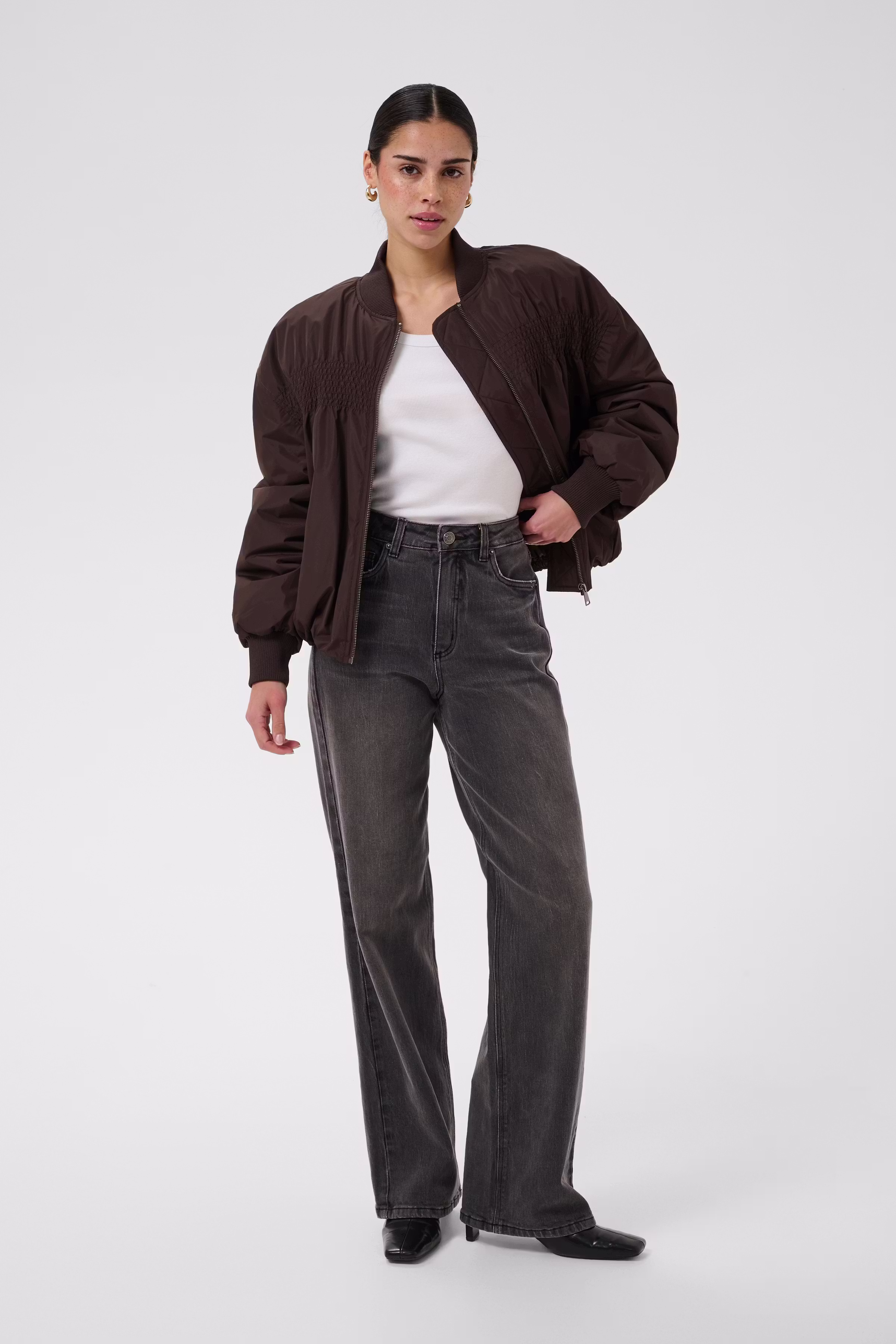 KAarlette Jas LOOKBOOK FRONT 10511858-190915