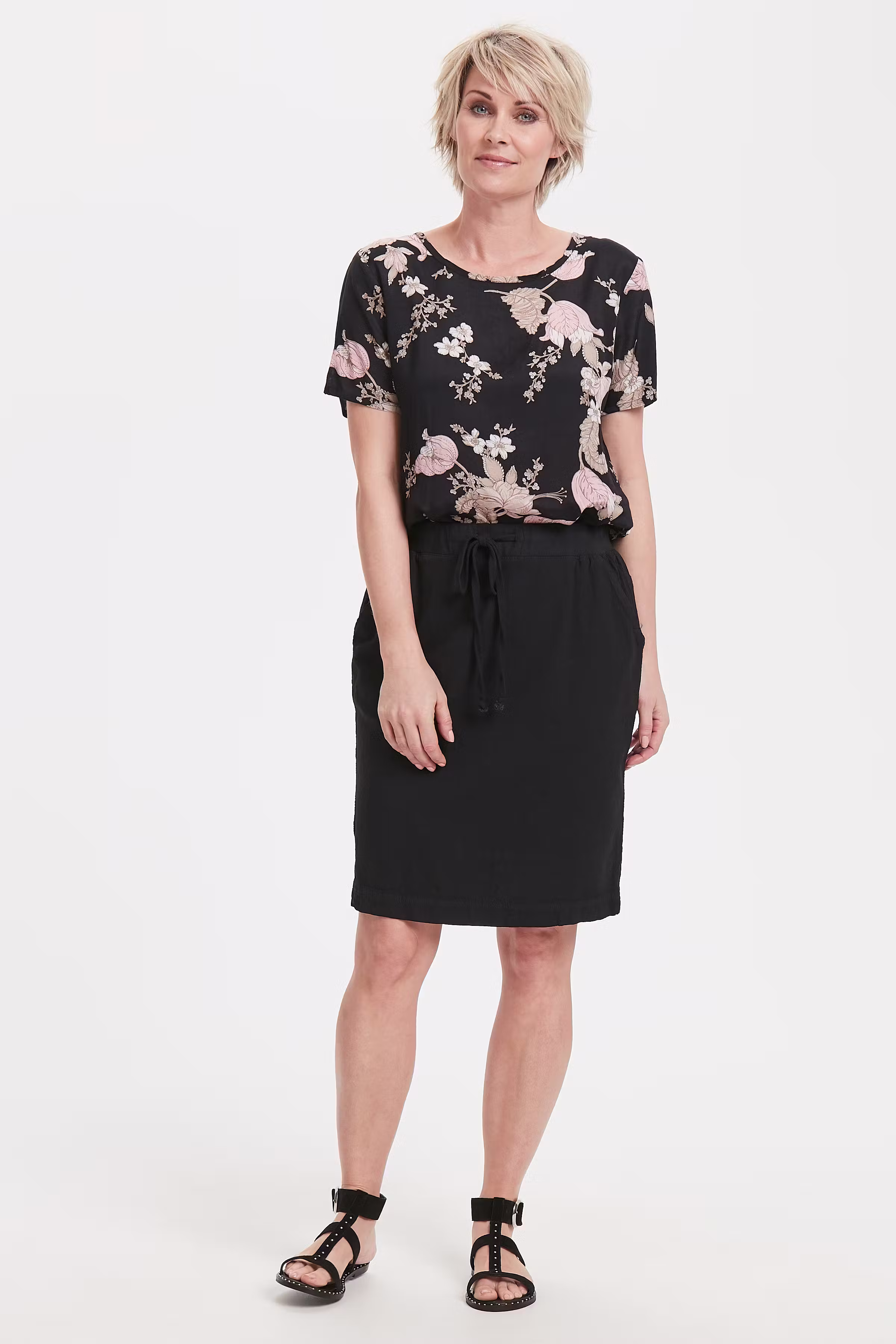 KANaya Skjørt LOOKBOOK FRONT 10502802-50600