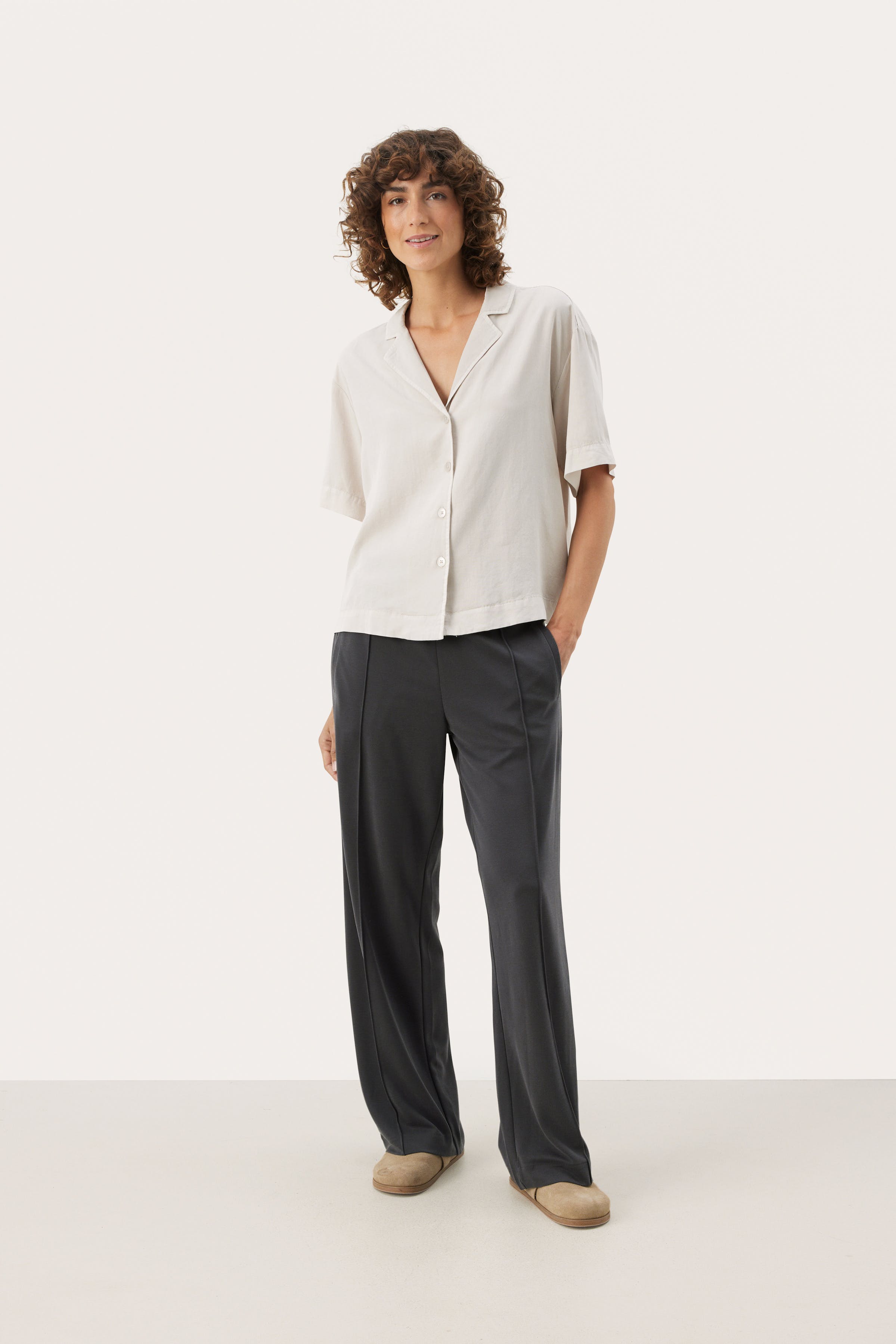 JeyaPW Hemd LOOKBOOK BACK 30308788-130400