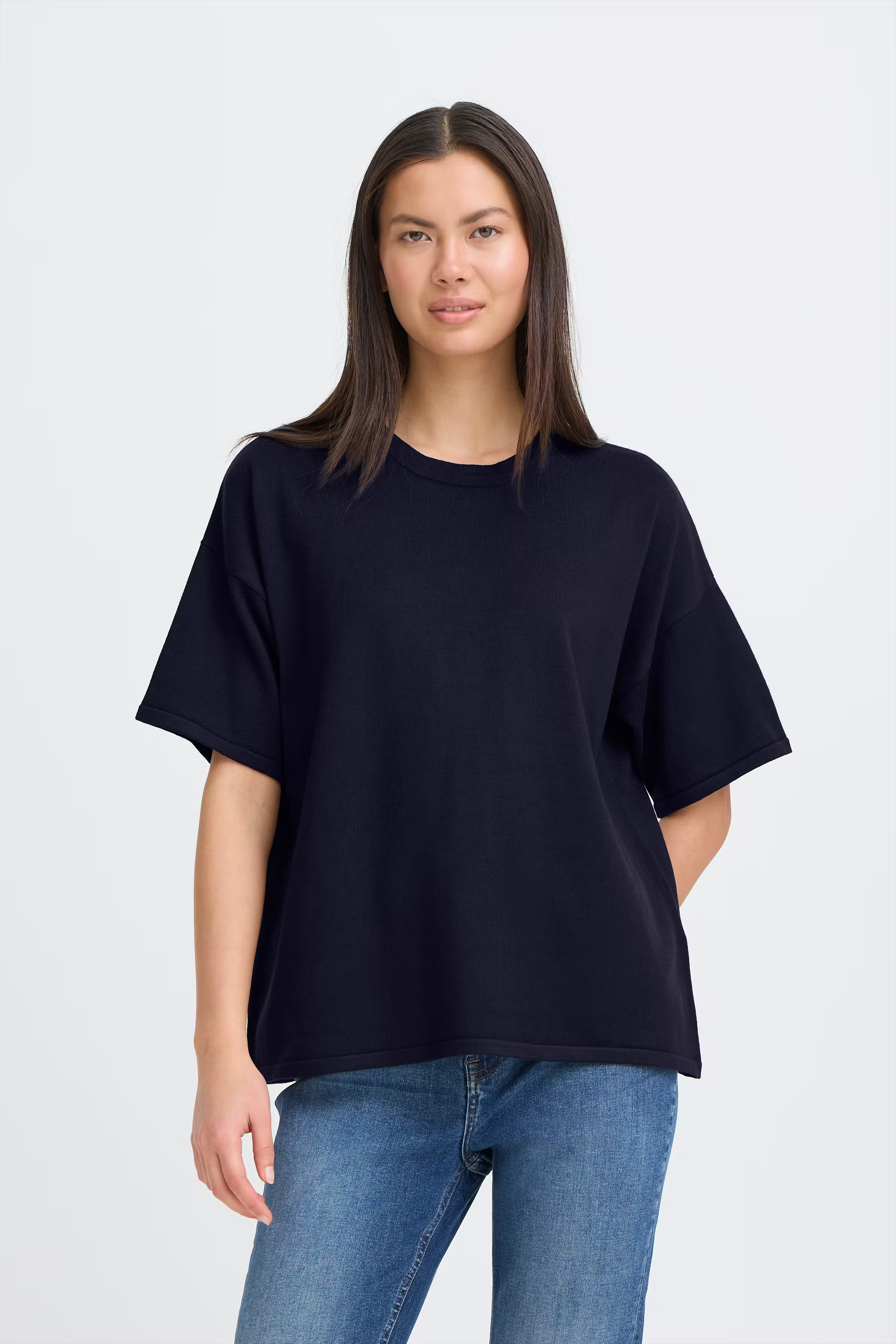 IHLULS Pullover LOOKBOOK FRONT 20125817-194010