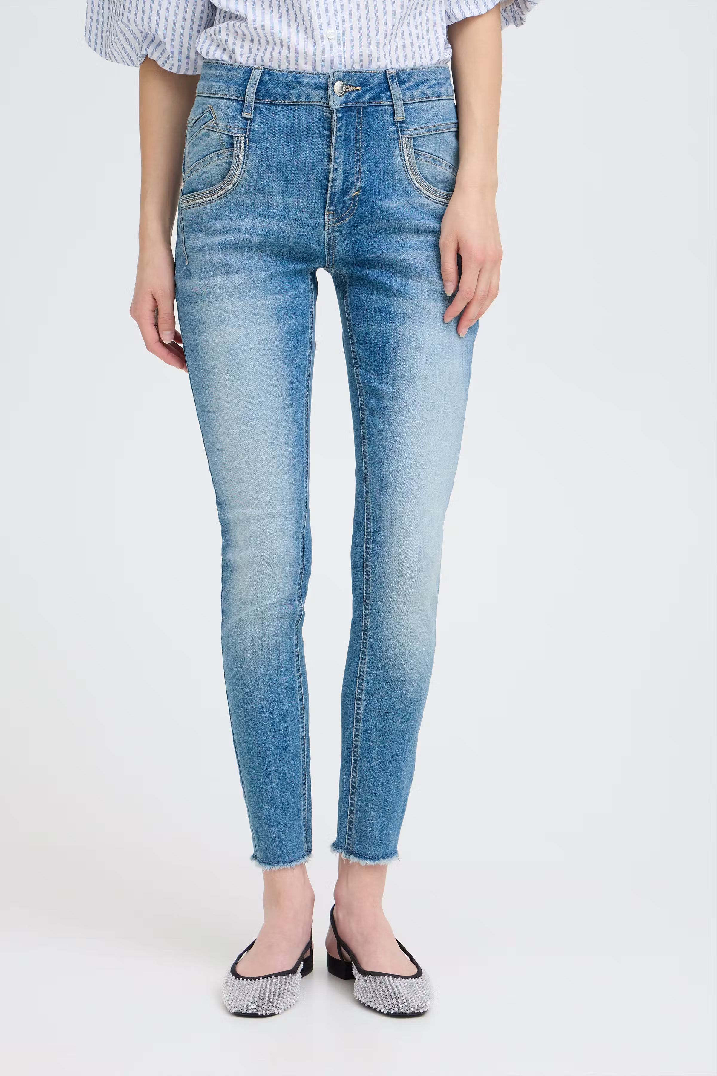 PZCARMEN Jeans LOOKBOOK FRONT 50210303-200008