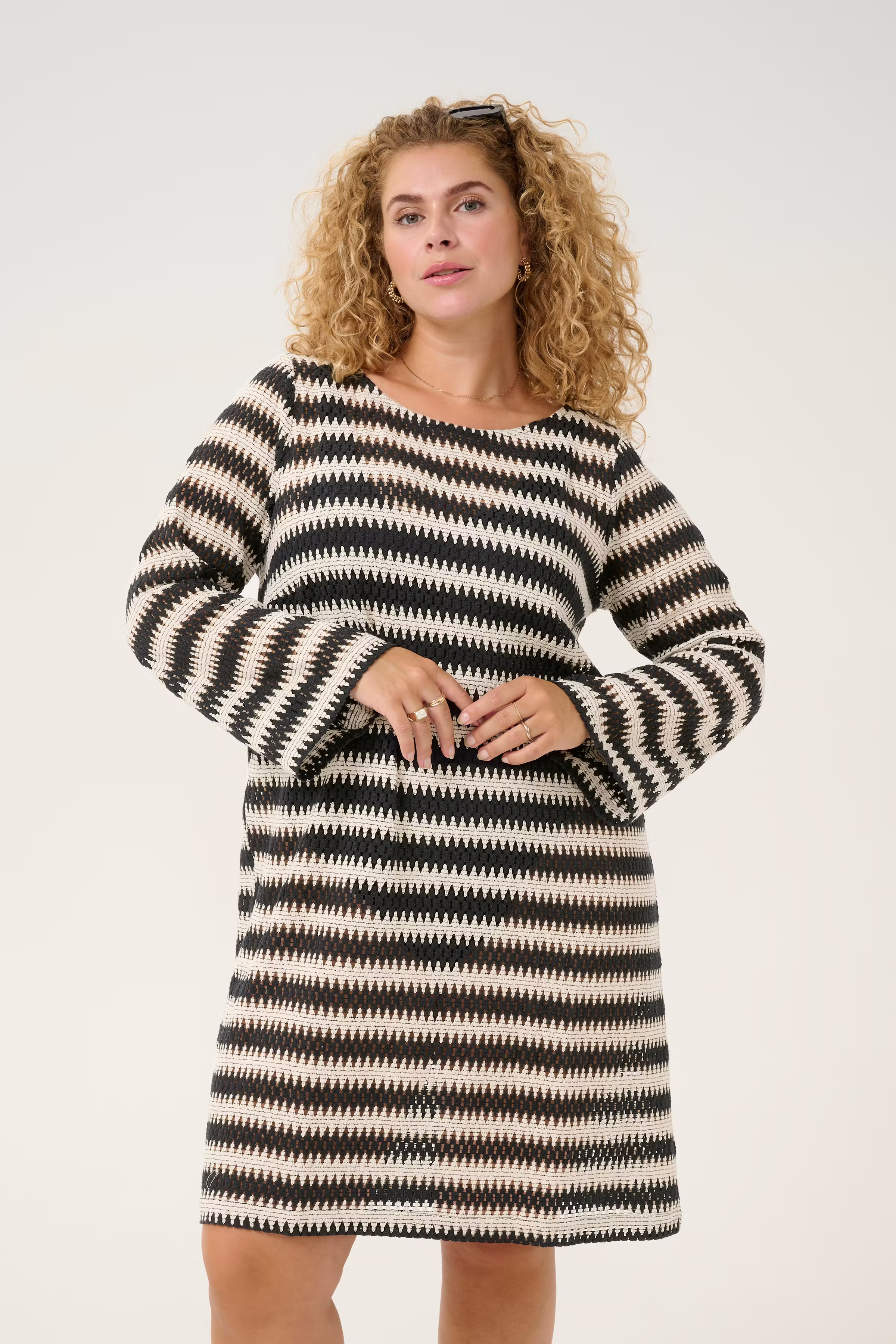 KCmolina Robe LOOKBOOK FRONT 10583190-107418