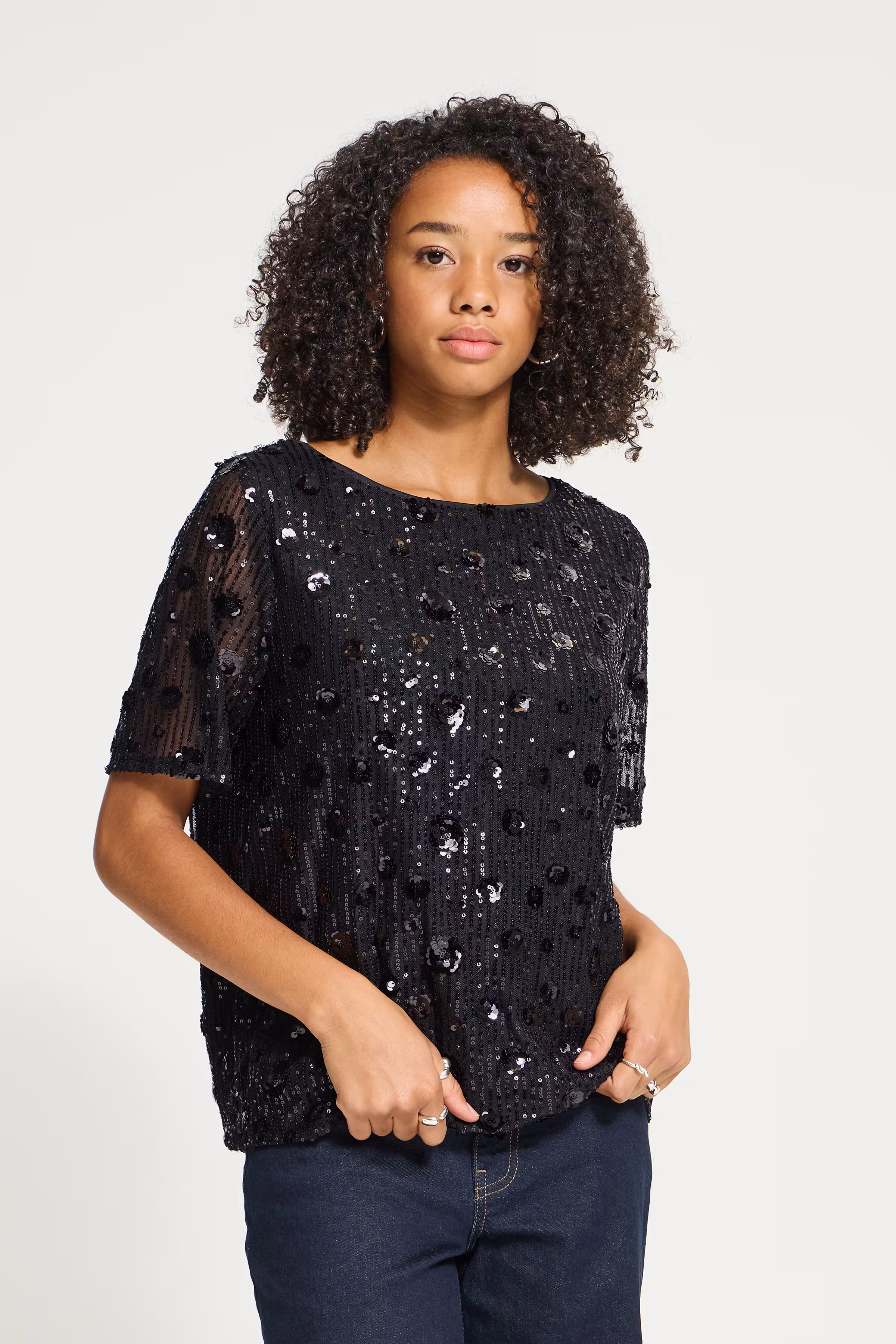 IHMALIMA T-shirt LOOKBOOK FRONT 20126971-900013709