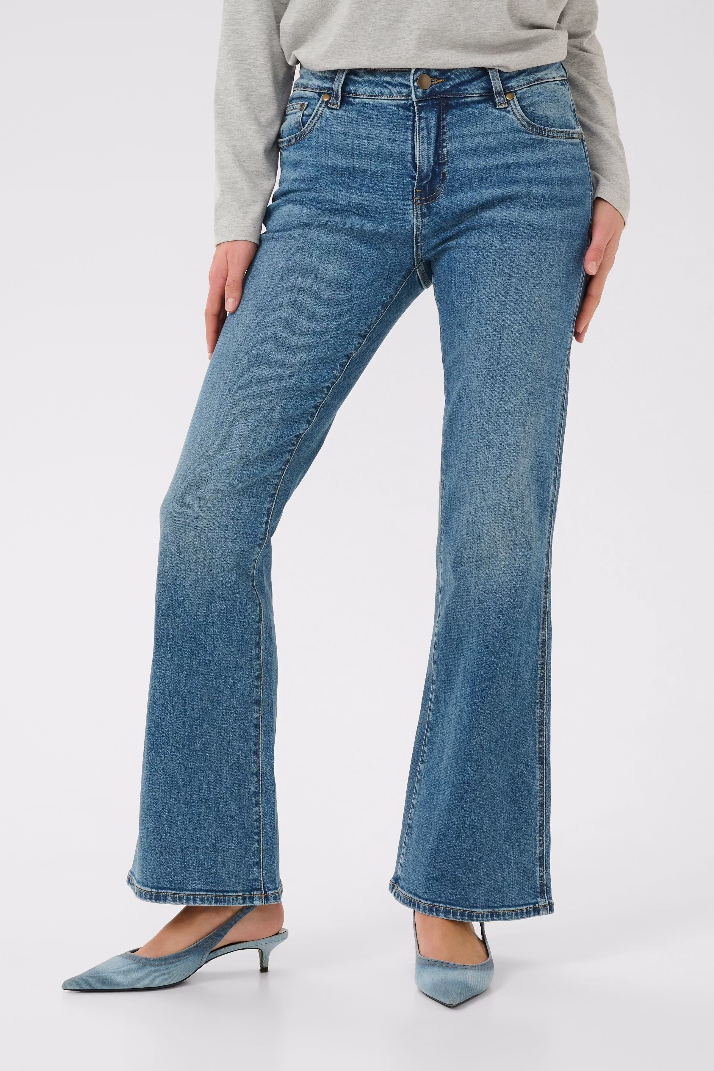 CUcyrine Jeans LOOKBOOK FRONT 50111993-107026