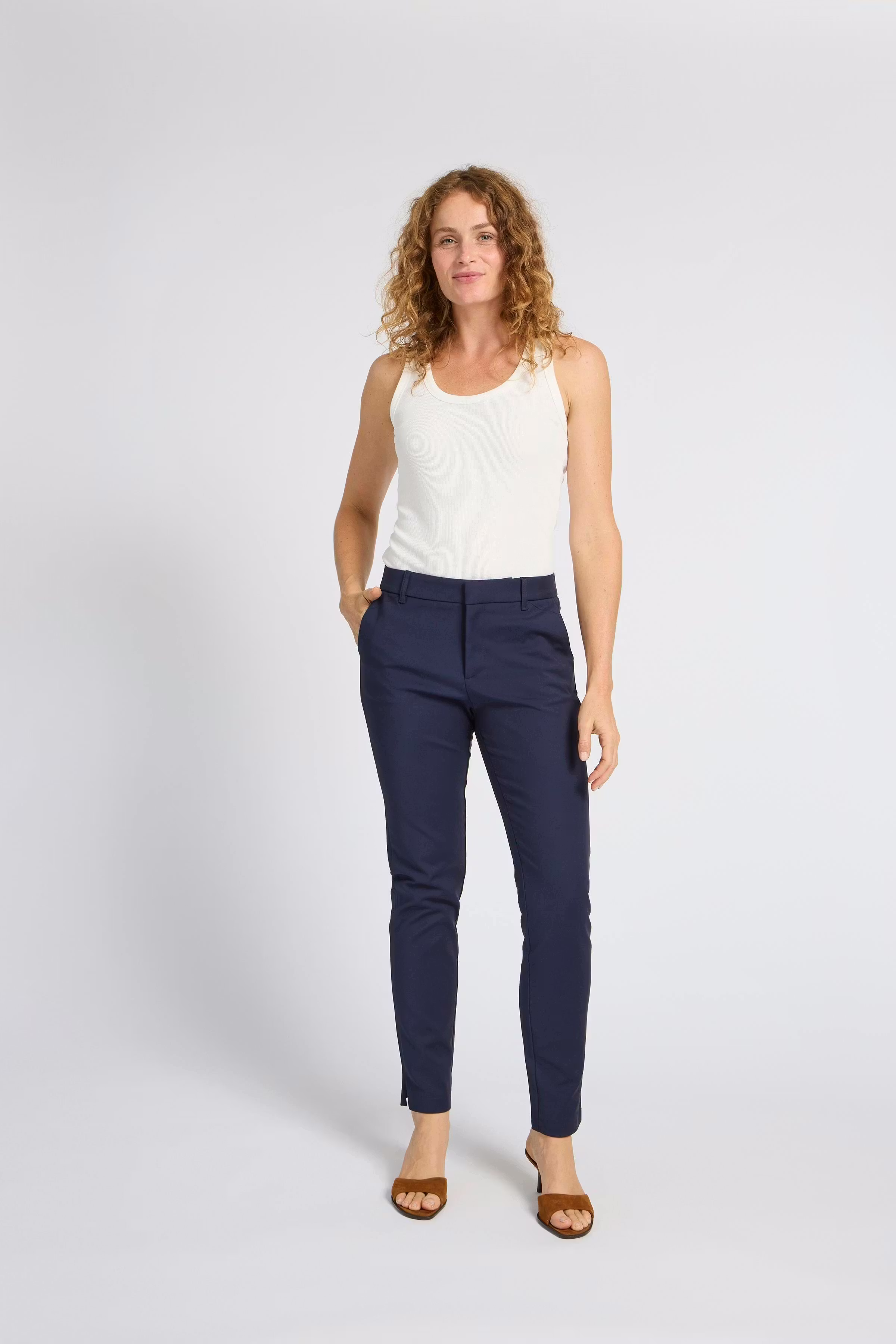 PZBINDY Trousers LOCATION NONE 50210332-194020