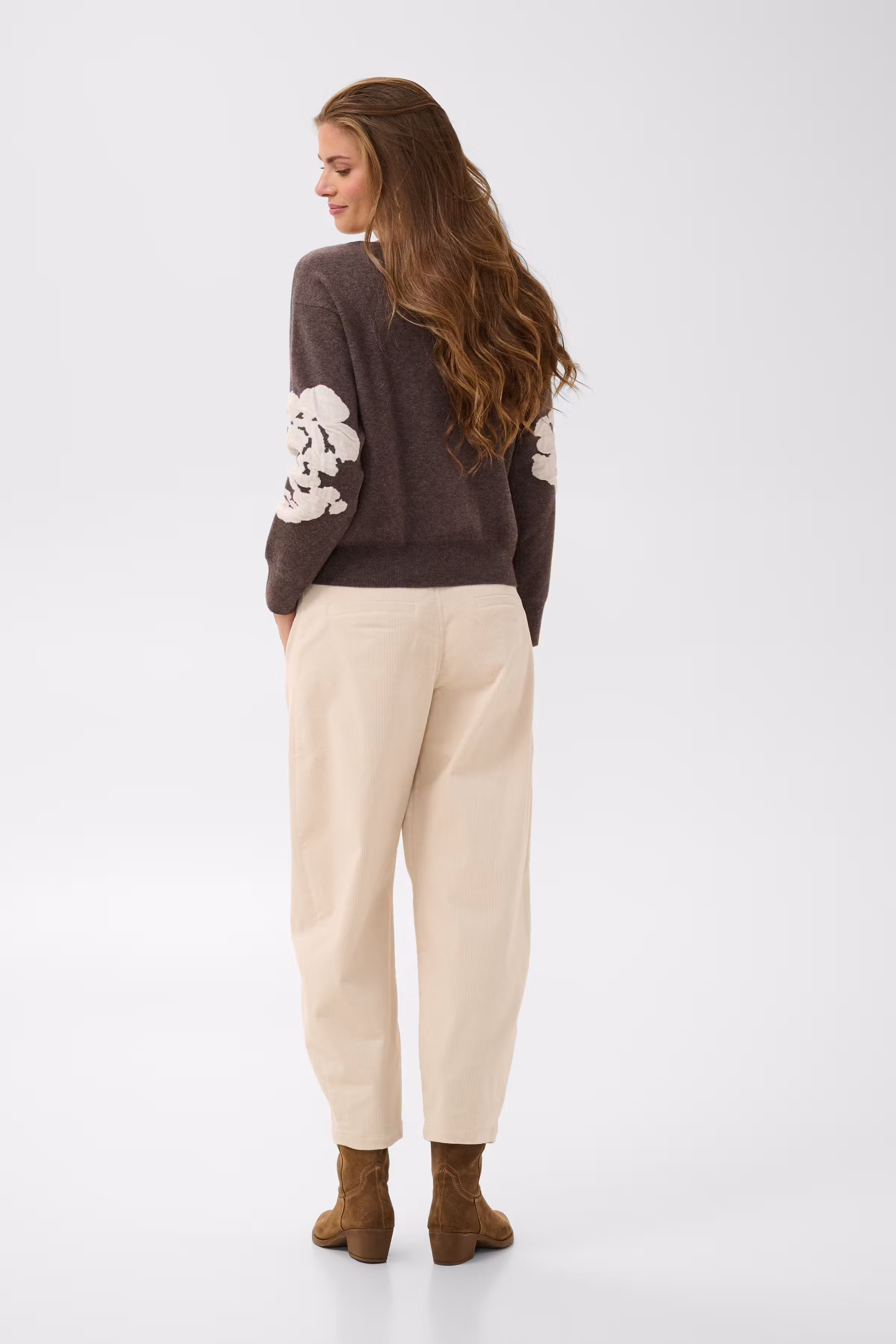 CRAlley Pullover LOOKBOOK BACK 10615672-1910161